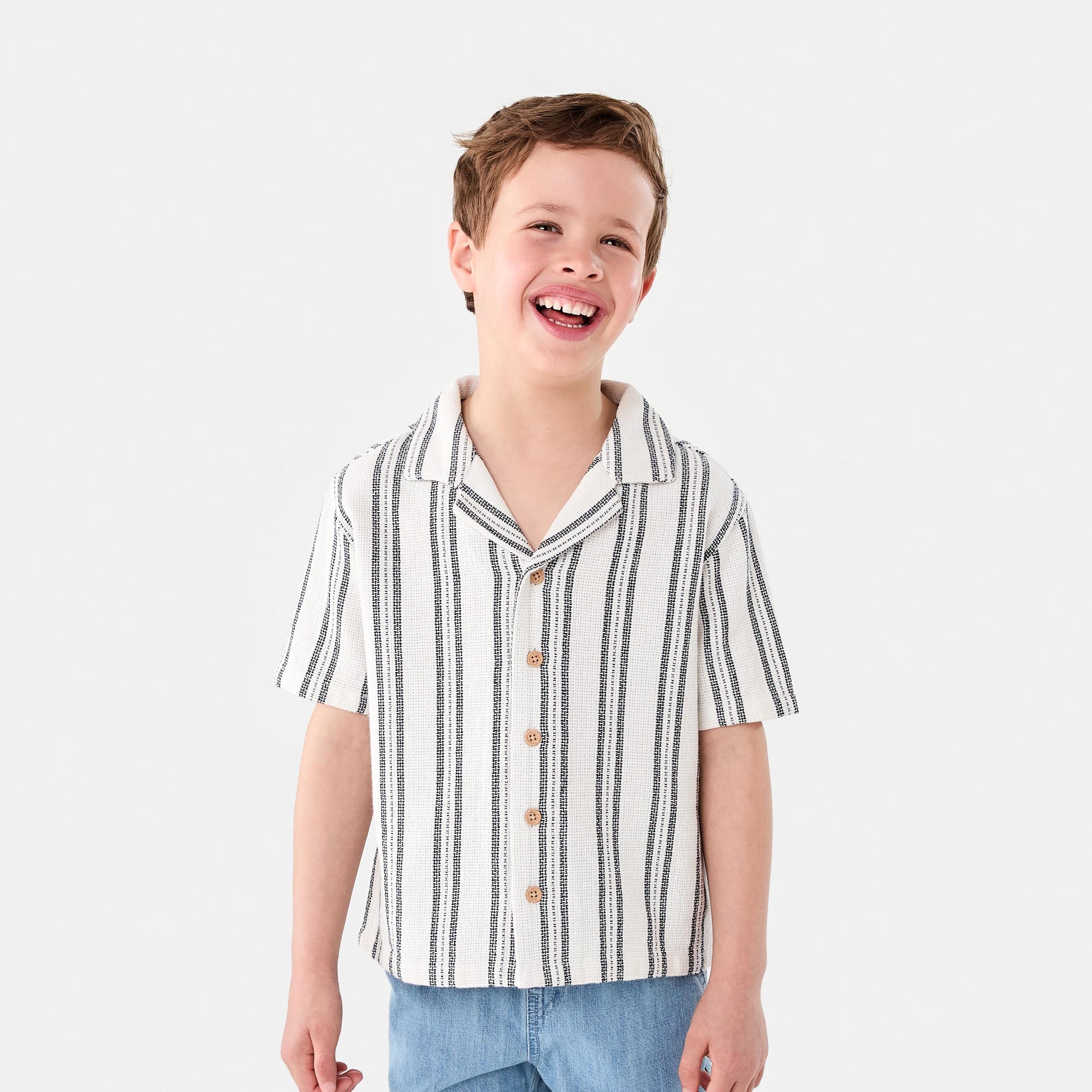 1 Short Sleeve Textured Stripe Resort Shirt Blk Stripe, 1 of 7