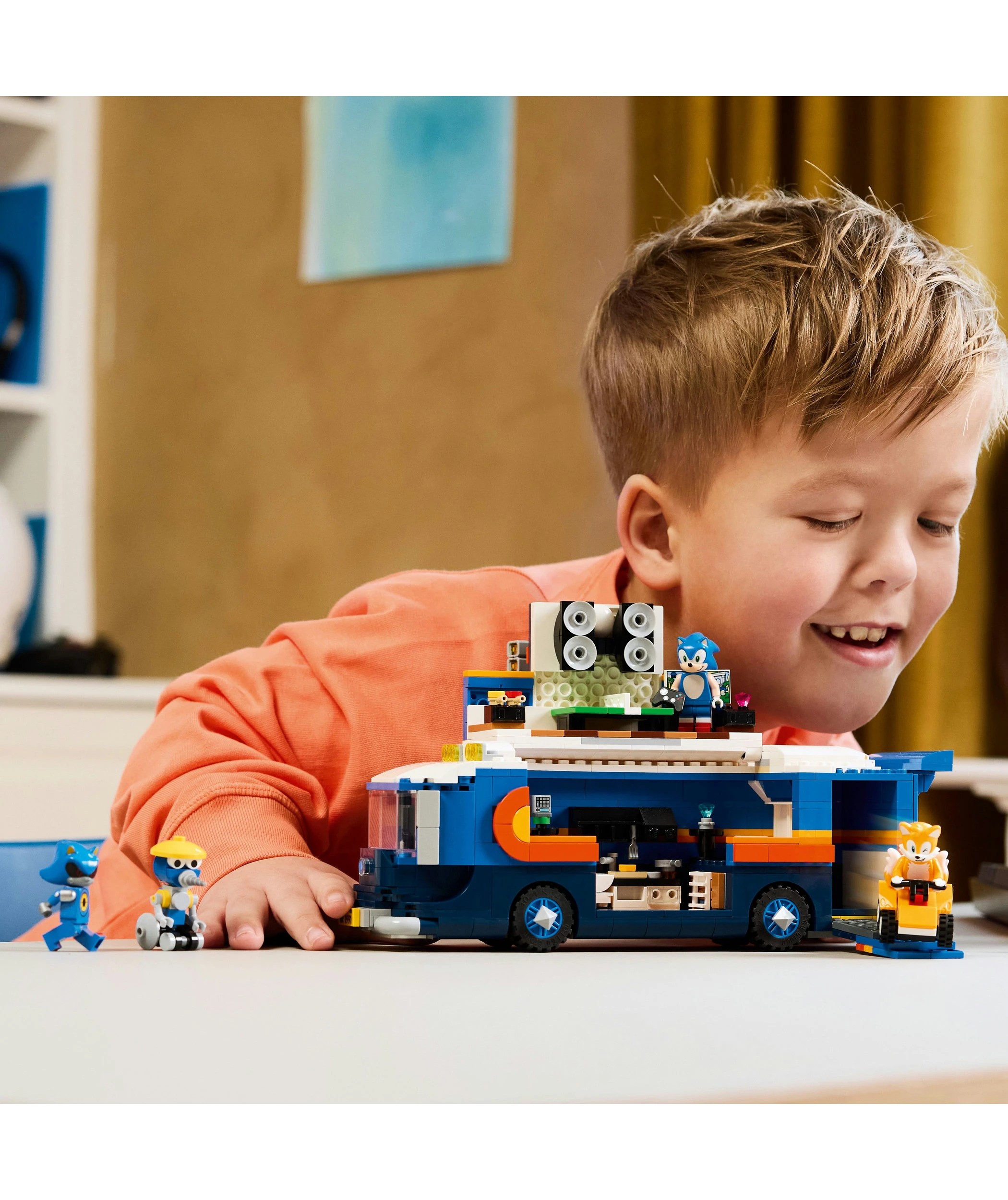 9 LEGO Sonic Team Sonic Command Truck 77006, 9 of 10