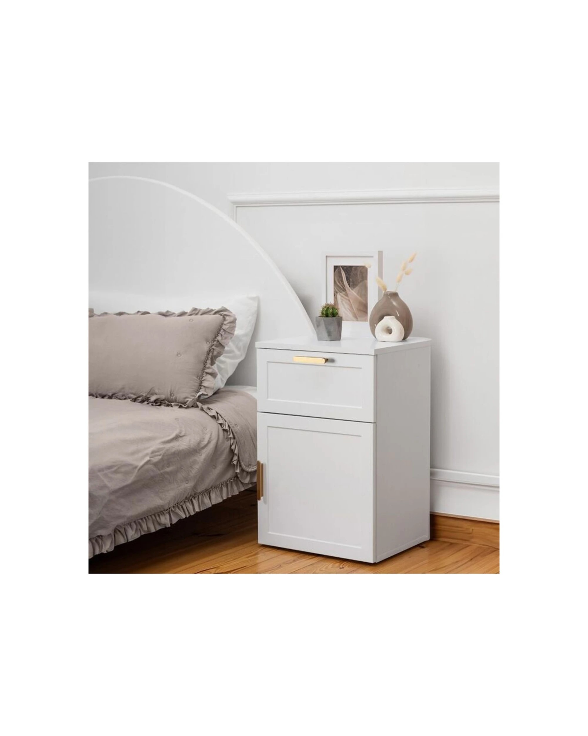 4 European Cabinetry Porto Bedside Table Hamptons Brass Oval Handle - White, 4 of 4