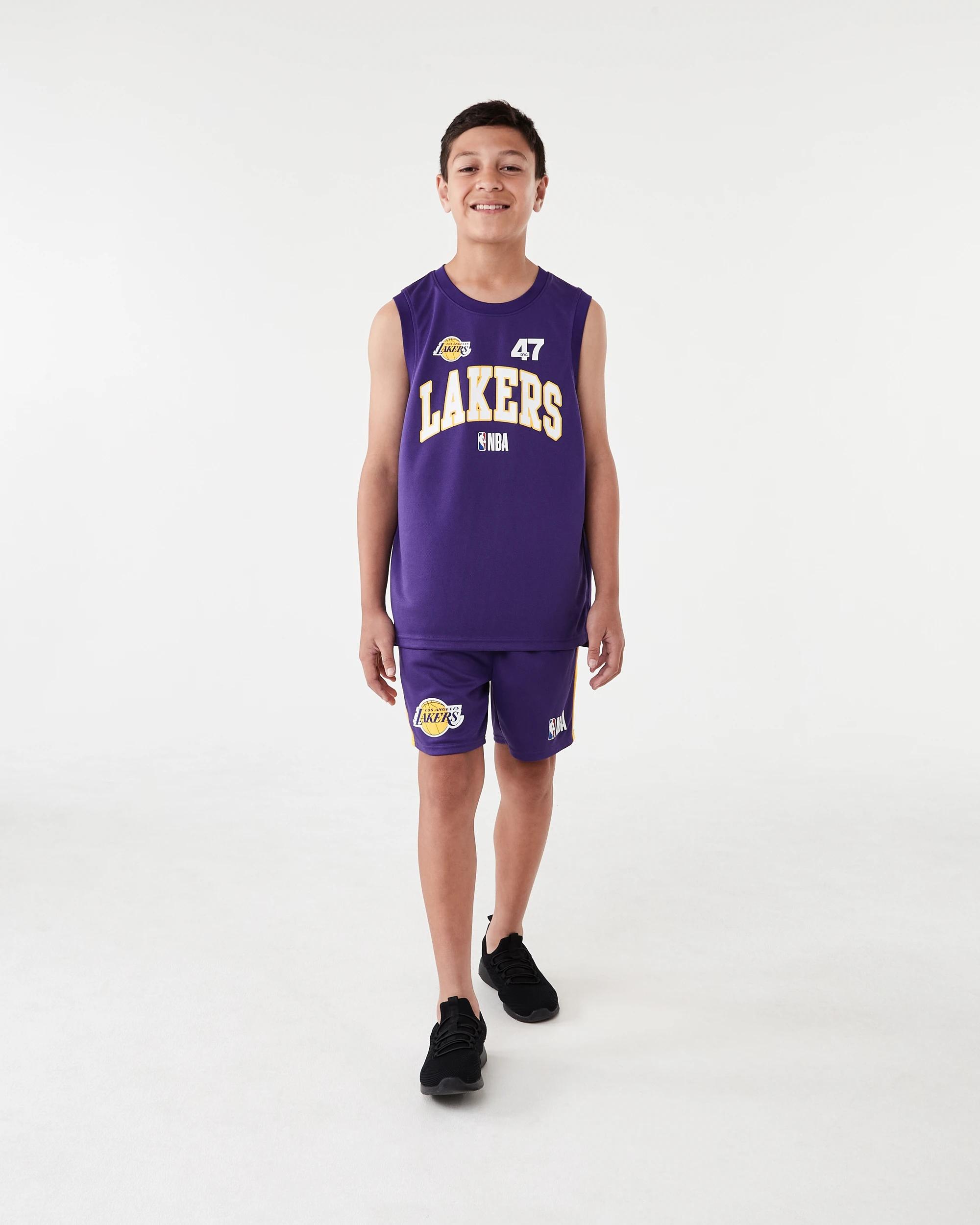 7 Official NBA Kids Mesh Shorts PURPLE LAKERS, 7 of 8