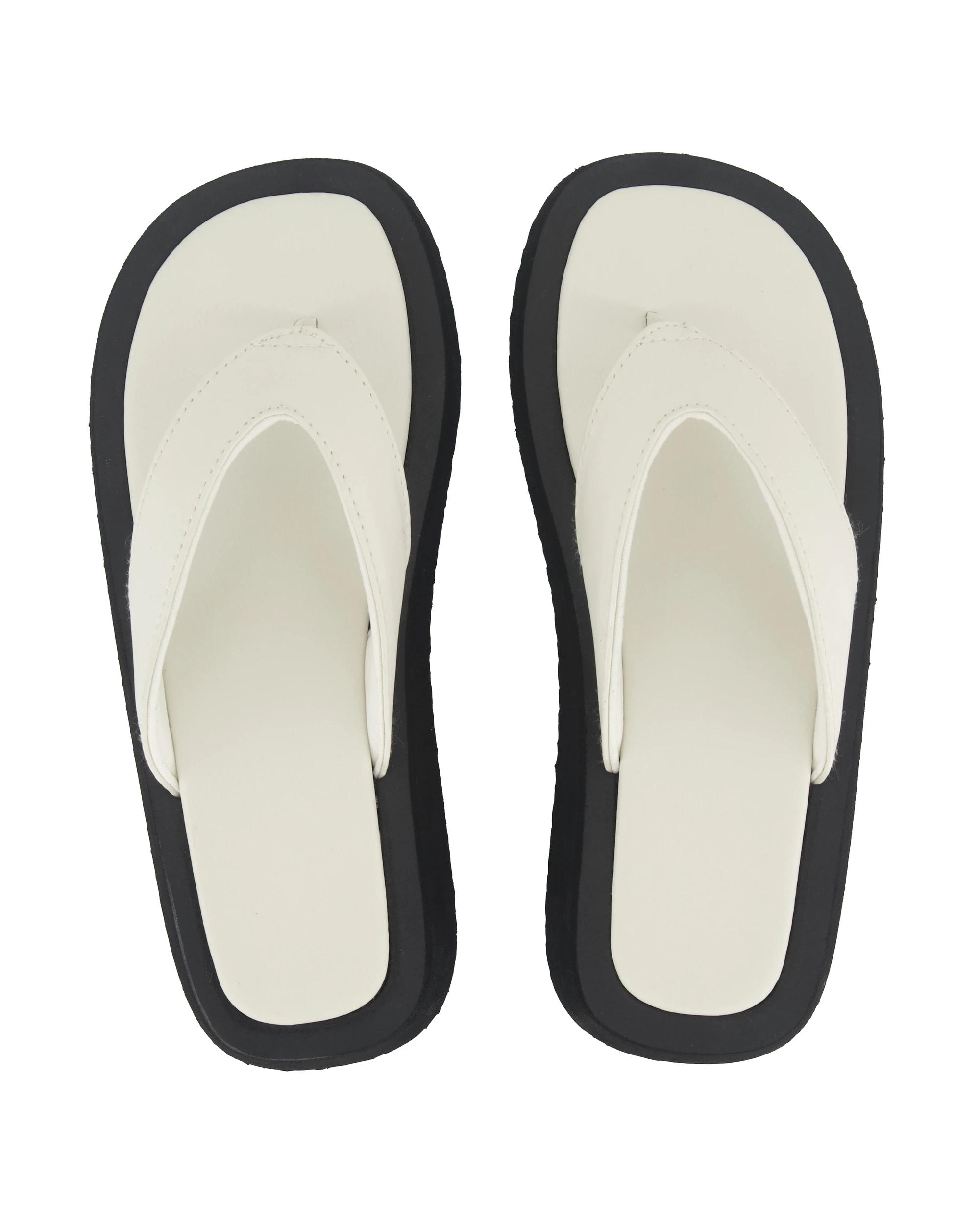 2 Padded Strap Platform Thongs Blk/ivory, 2 of 3