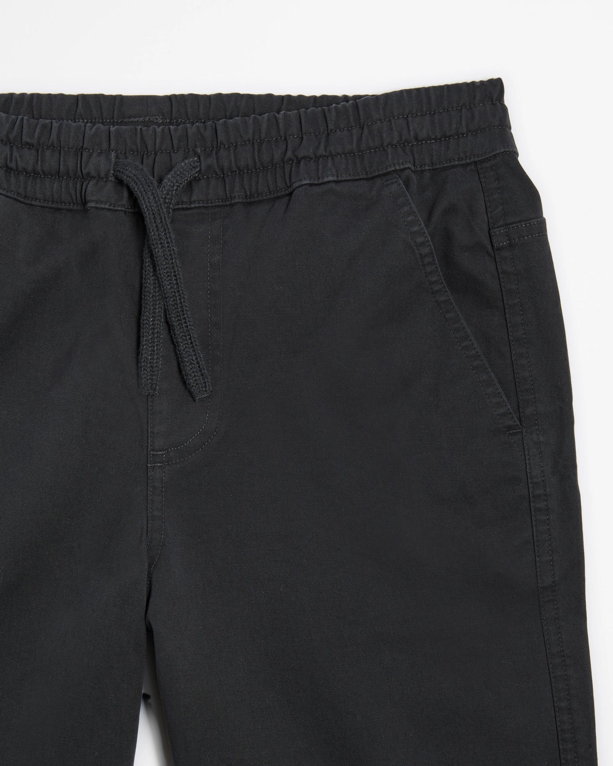 2 Target Pull On Chino Shorts BLACK, 2 of 3