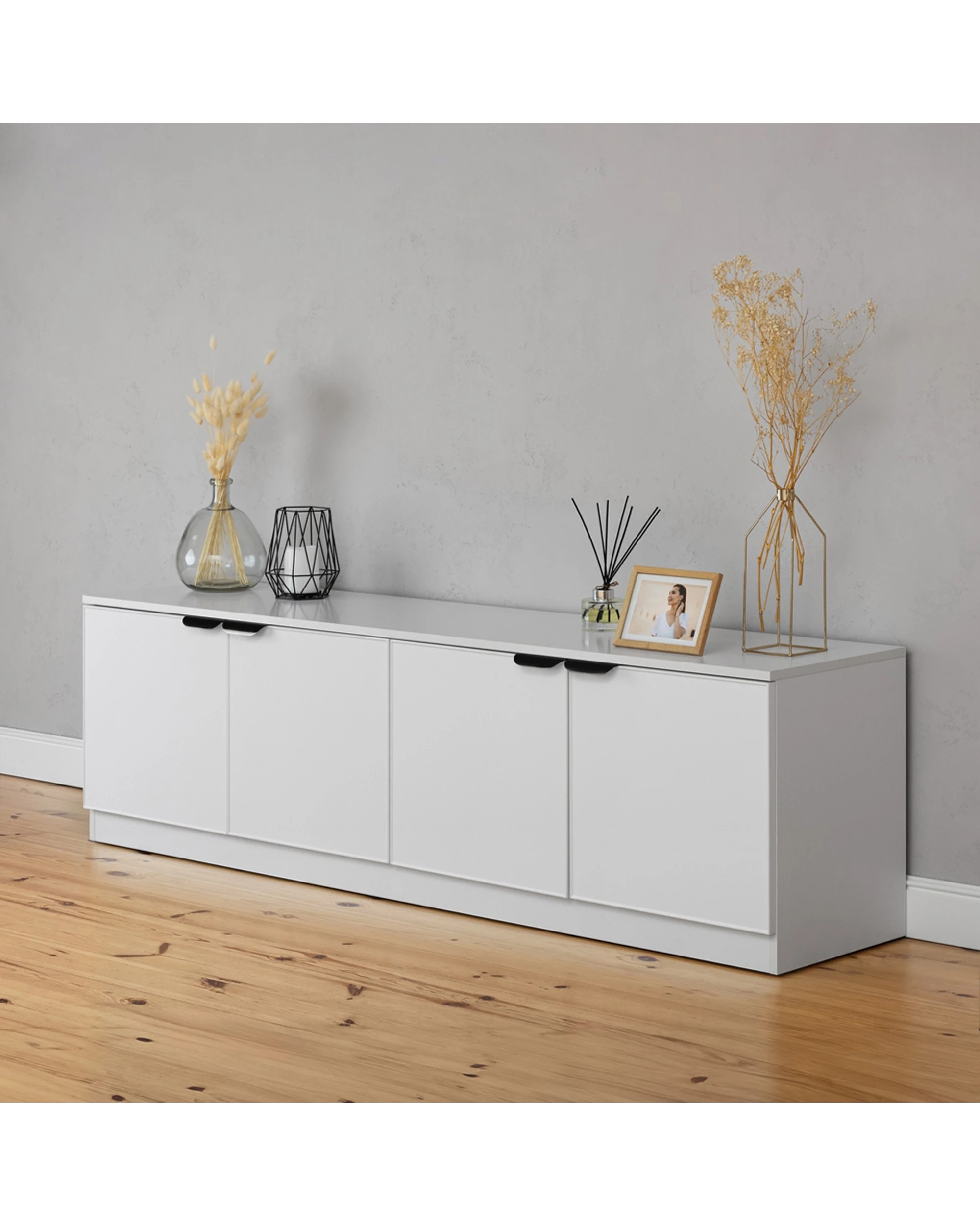 3 European Cabinetry Bucharest Slim Panel TV Unit Pull Handle - White, 3 of 4