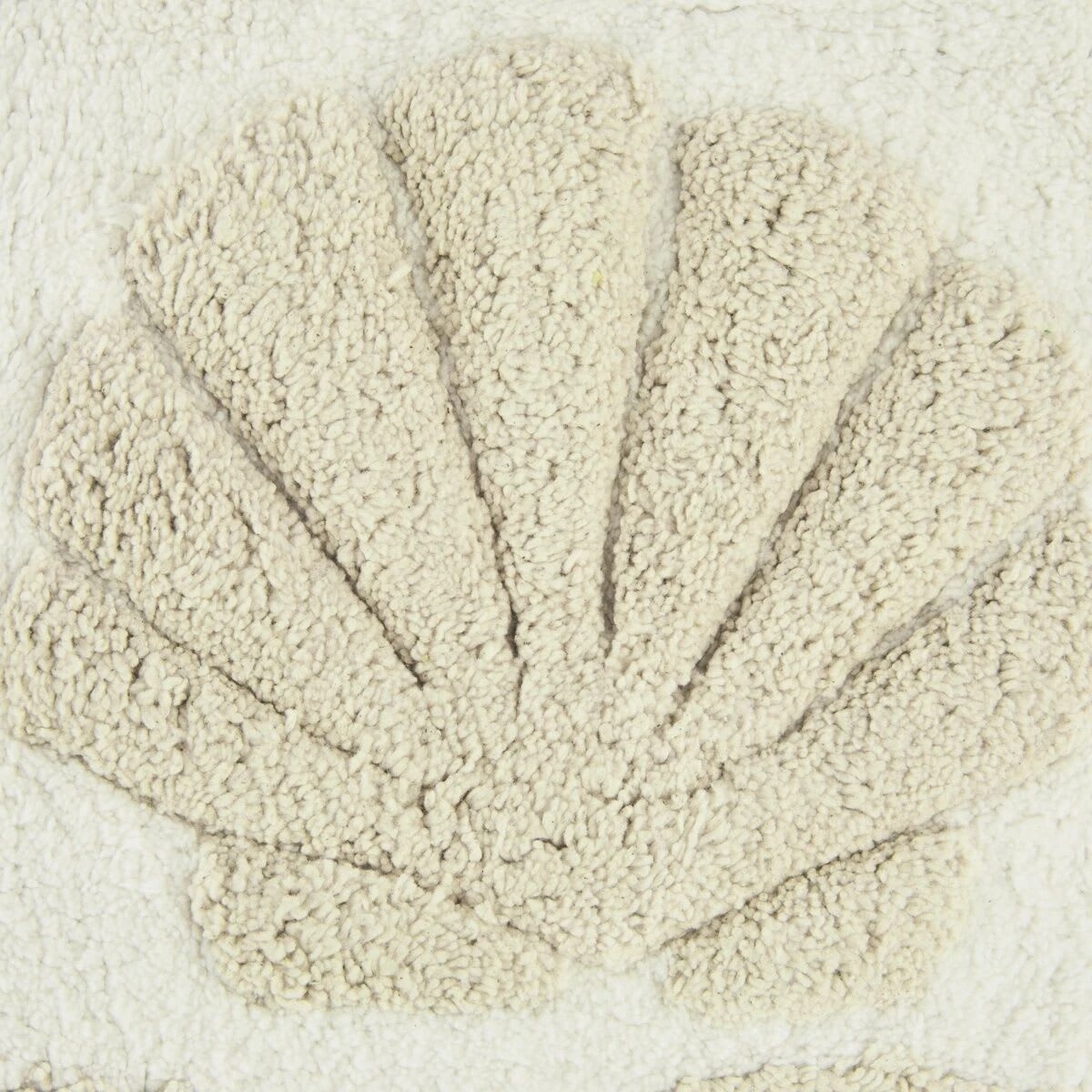 4 Shell Bath Mat, 4 of 5
