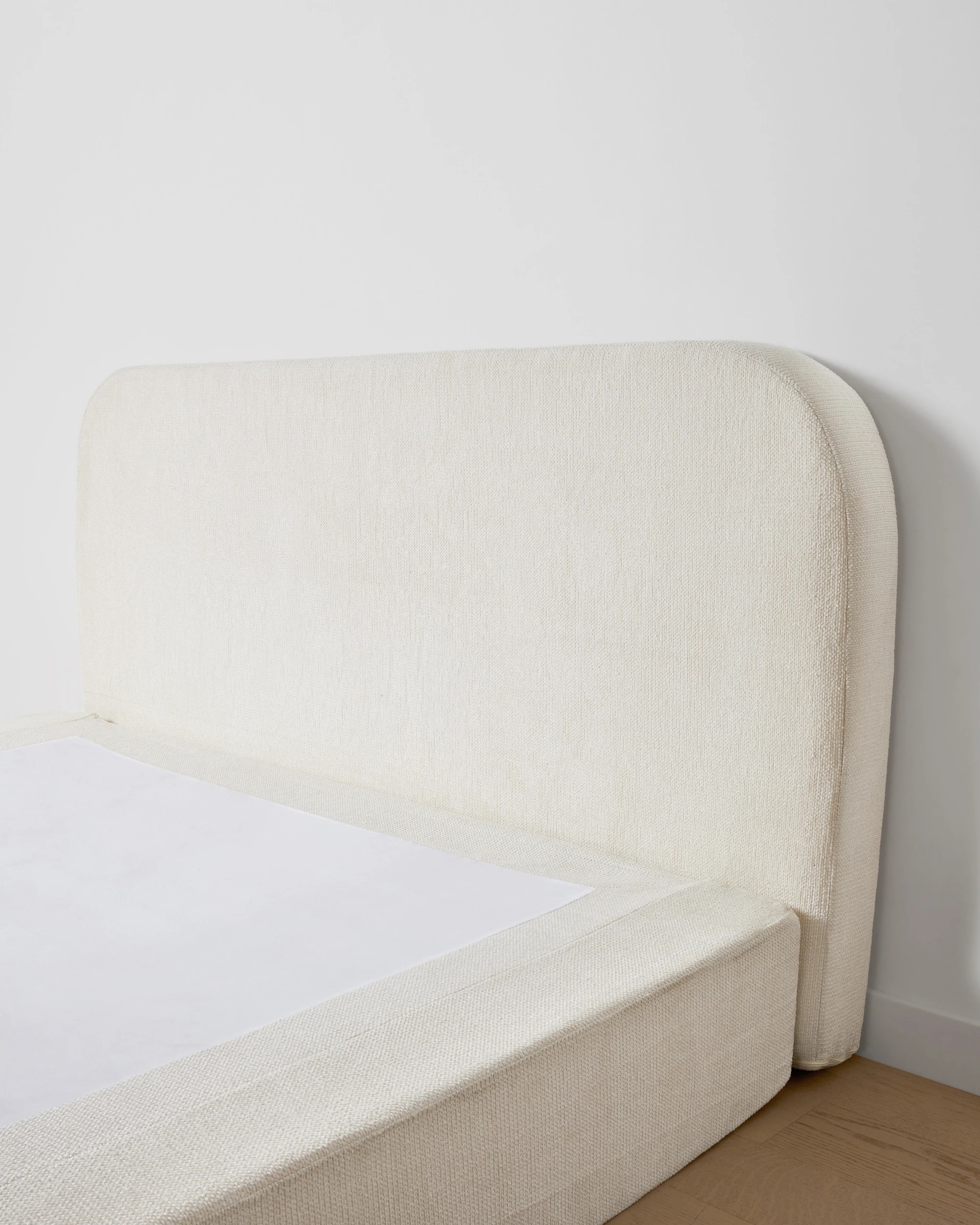 4 Arlo Upholstered Bed - Queen Bed, 4 of 6