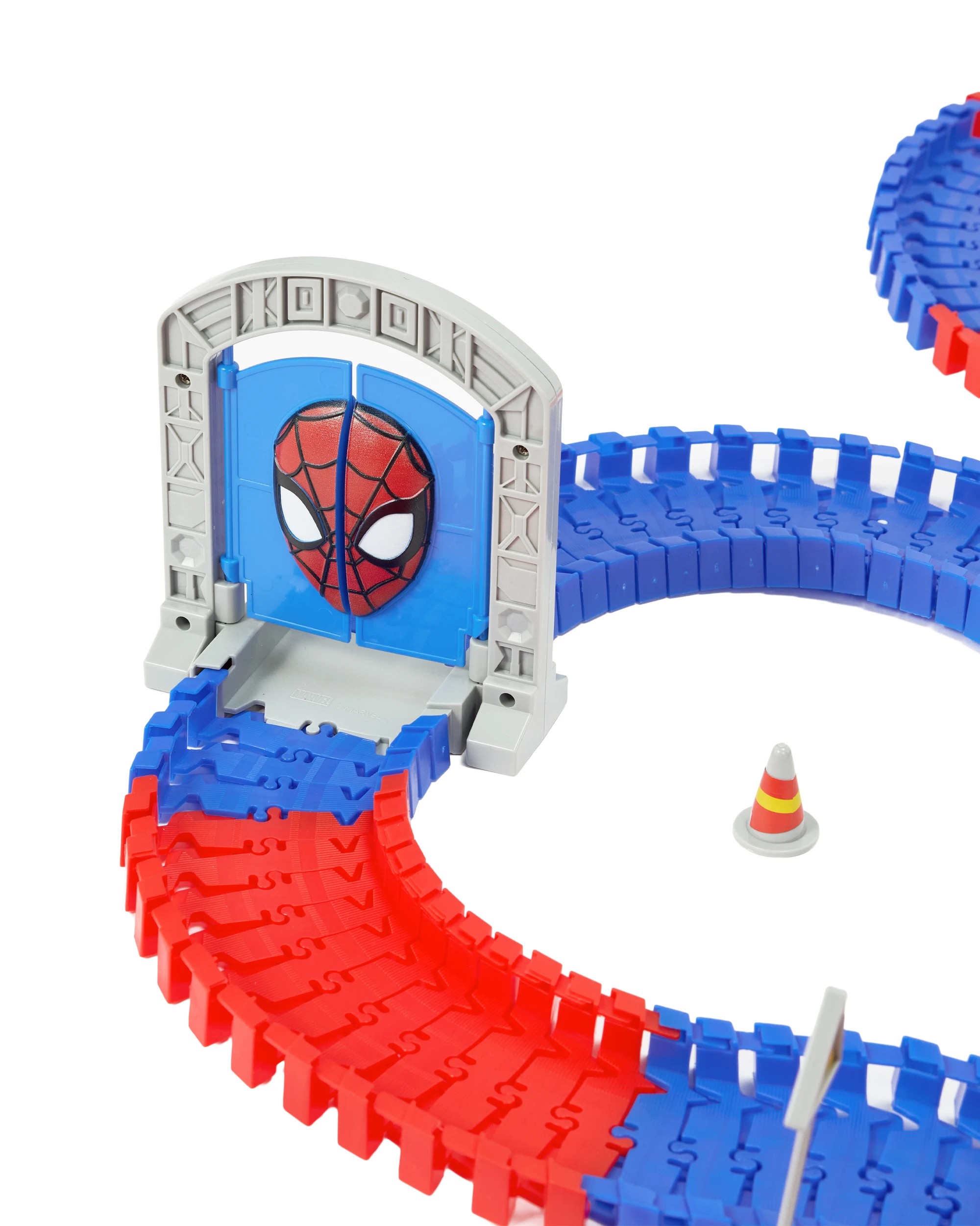 6 433 Piece Marvel Spider-Man Track Set, 6 of 10