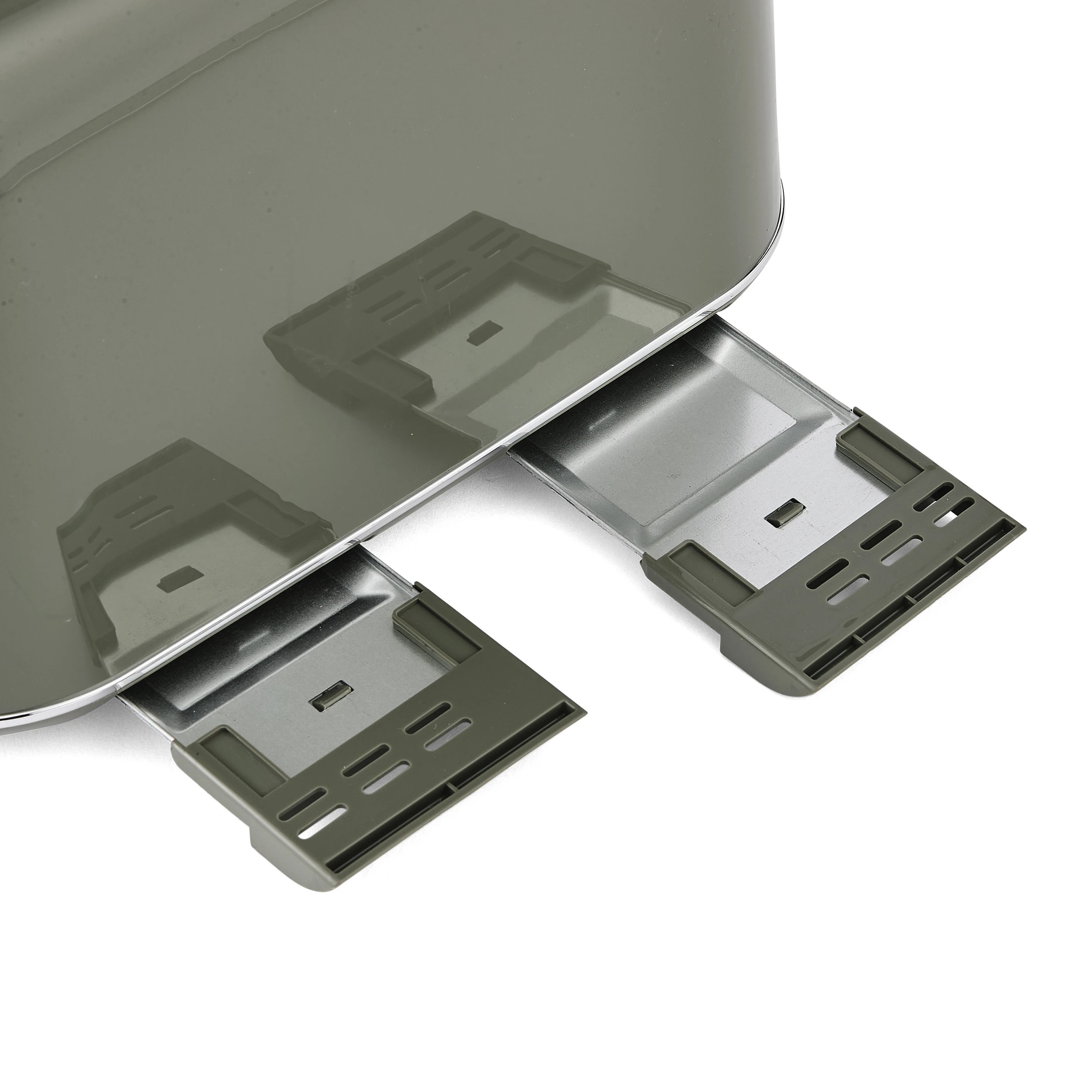 8 4 Slice Retro Toaster - Green, 8 of 8