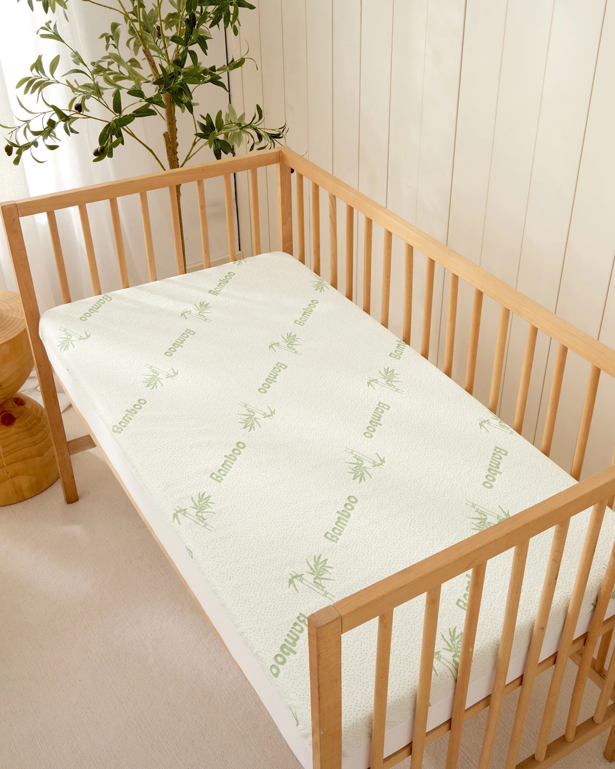 1 Dreamaker Baby 260gsm Co Sleeper Waterproof Fitted Mattress Protector - White, 1 of 8