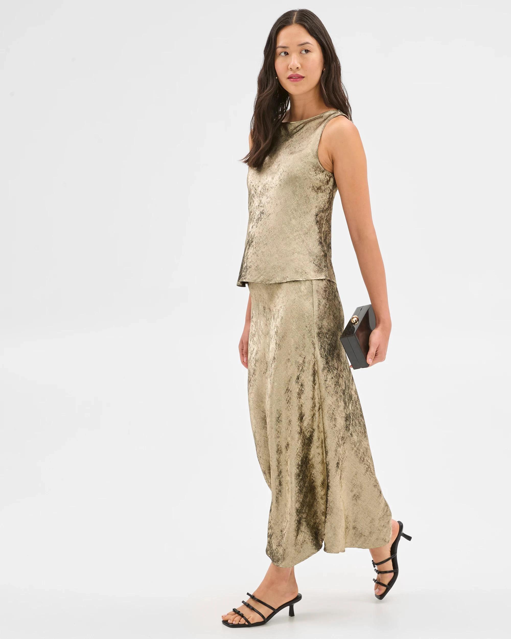 3 Sleeveless Metallic Cami - Preview BLACK/GOLD FOILING, 3 of 5