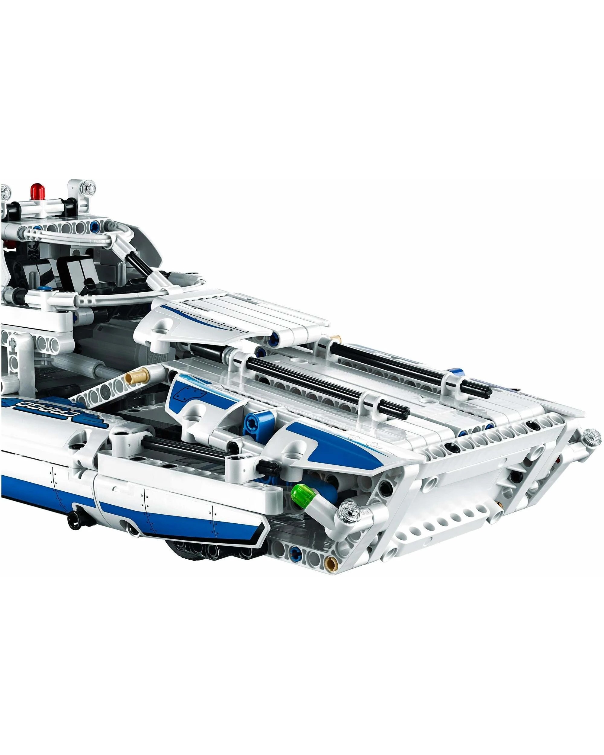 4 LEGO 42025 Cargo Plane: Motorized, Huge, Realistic!, 4 of 5