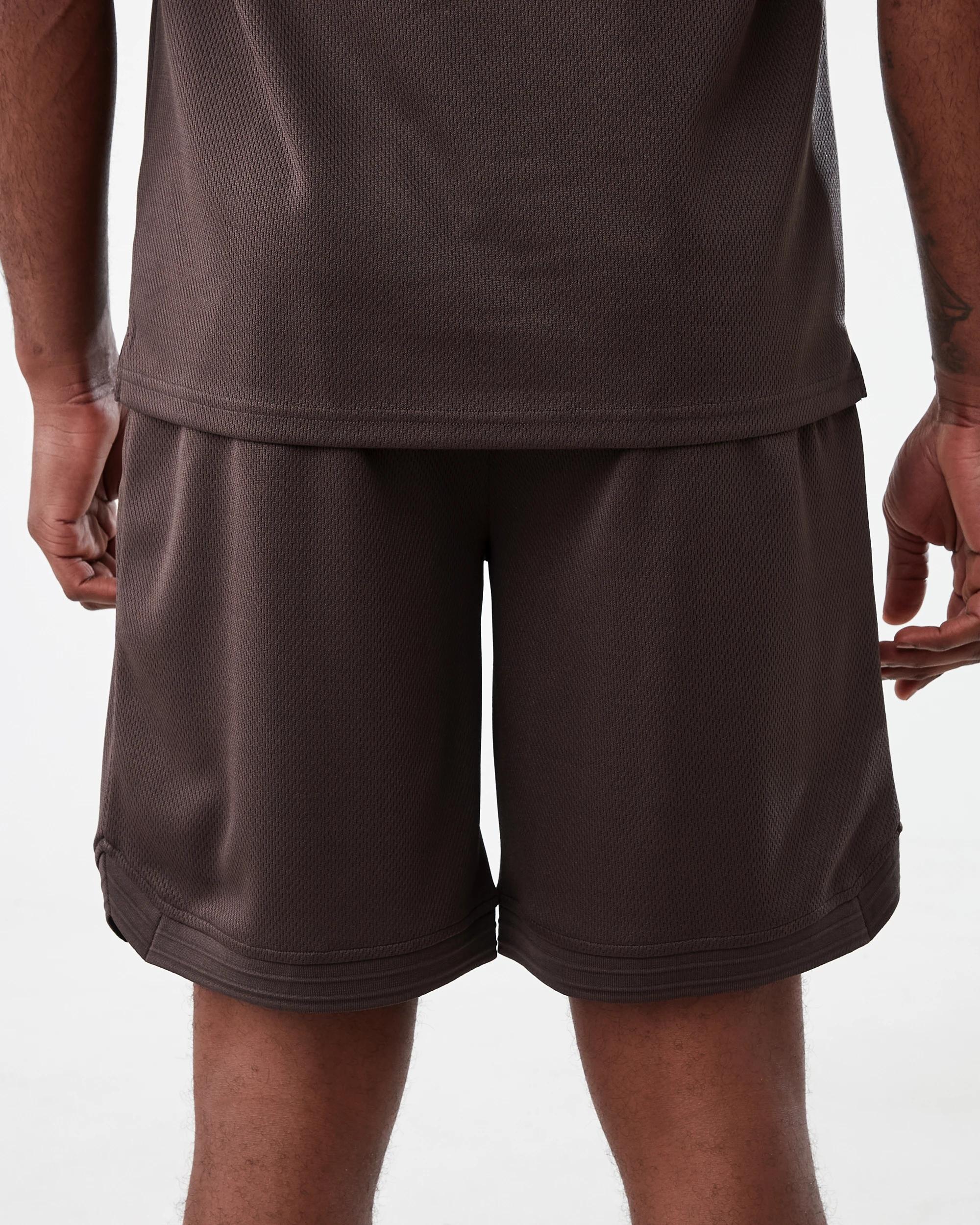 3 Active Mens Relaxed Basketball Shorts Brn Maogny, 3 of 8