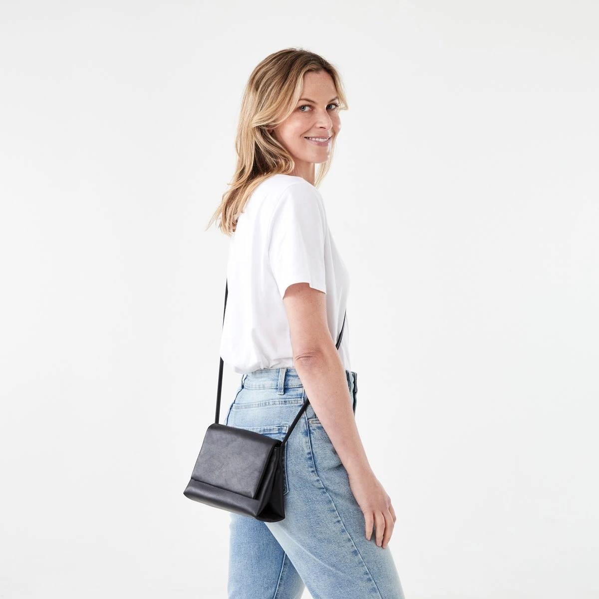 5 Crossbody Bag BLACK, 5 of 5
