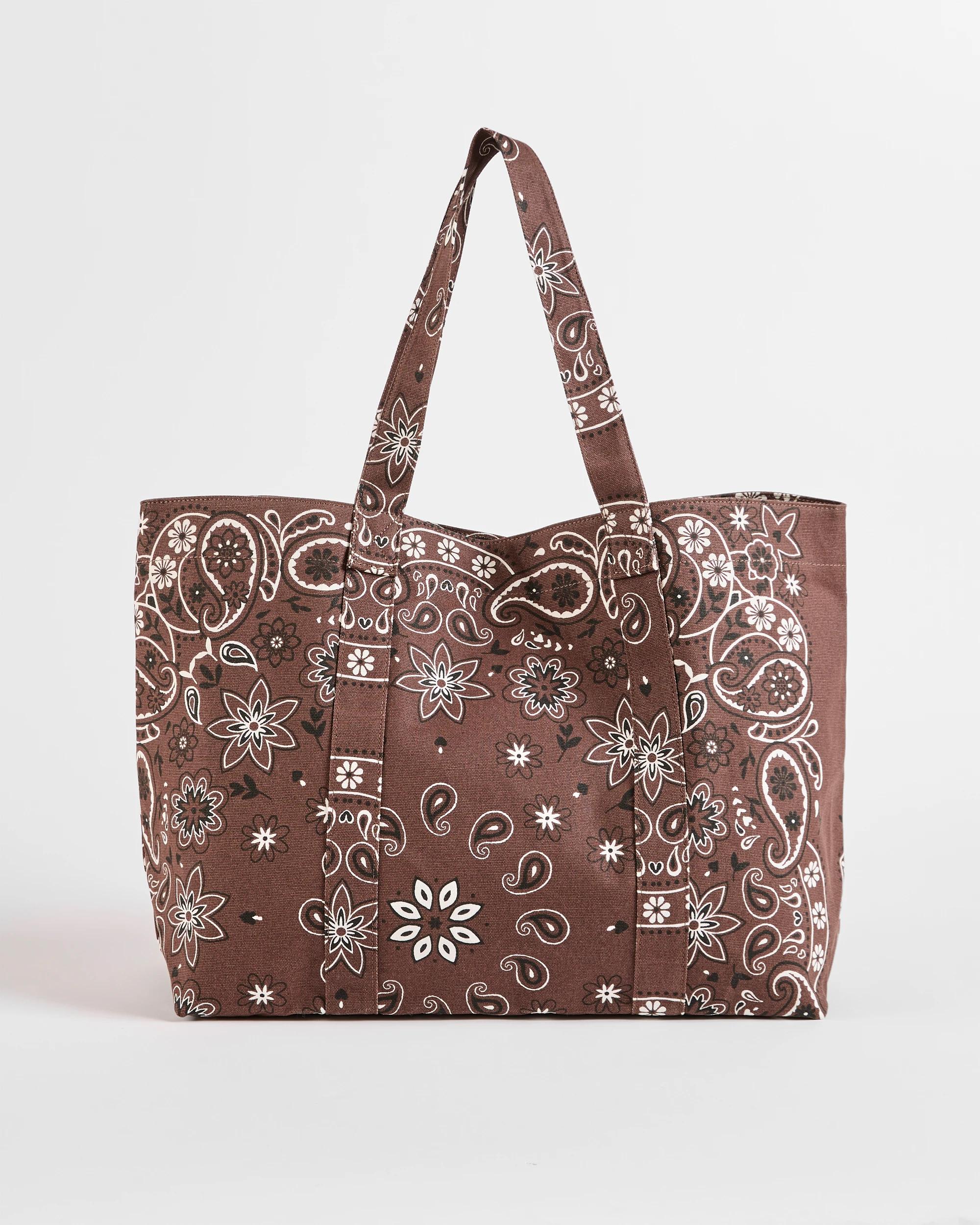 1 Target Large Bandana Print Tote Bag CHOCOLATE, 1 of 2