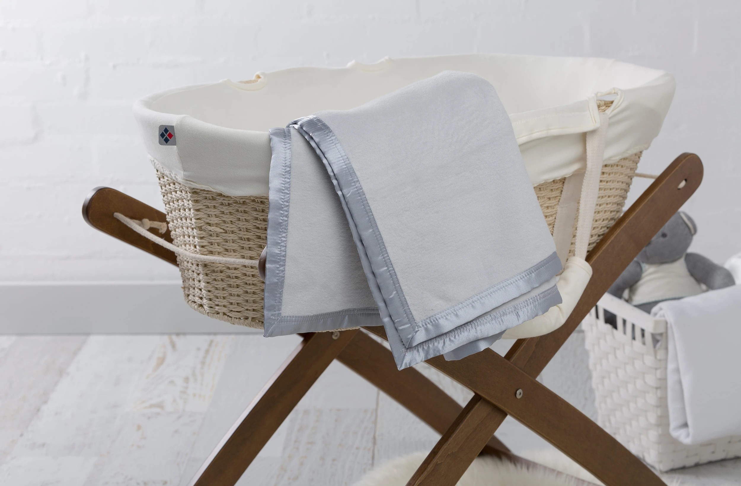 3 Sweet Dreams Bassinet Cotton Fleece Blanket Grey, 3 of 3