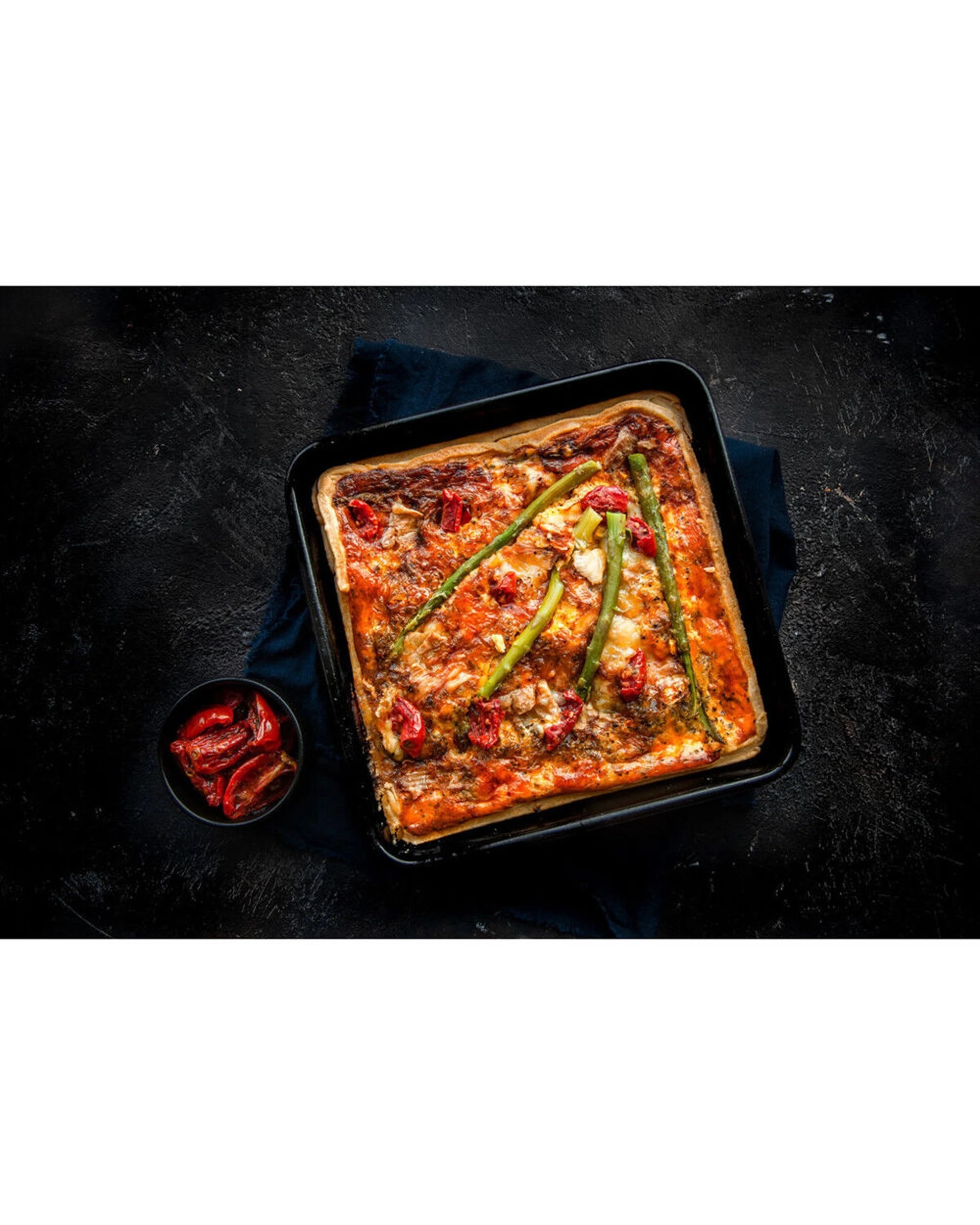 7 MasterCraft 2x Pro Vitreous 23cm Enamel Square Baking Pan Heavy Duty Coated - Black, 7 of 8