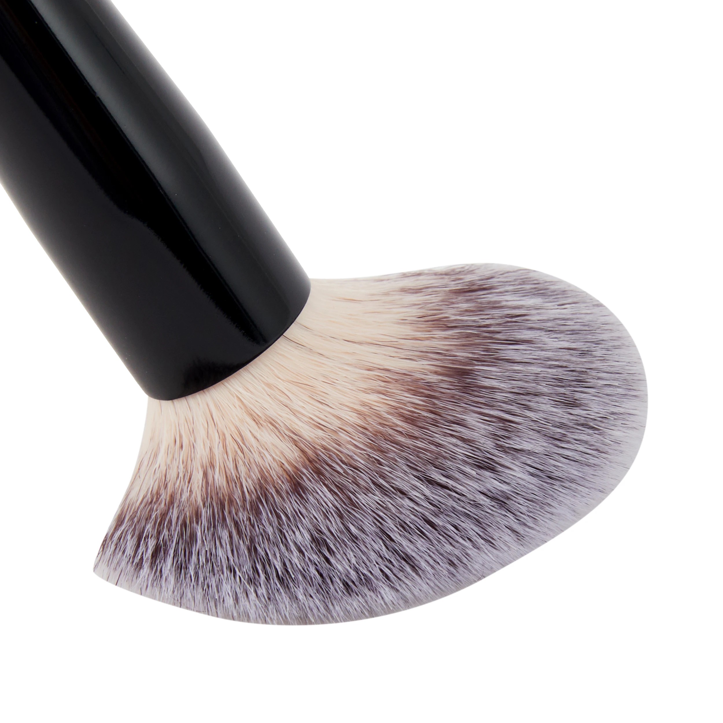 3 OXX Cosmetics Highlighter Brush - Black, 3 of 4