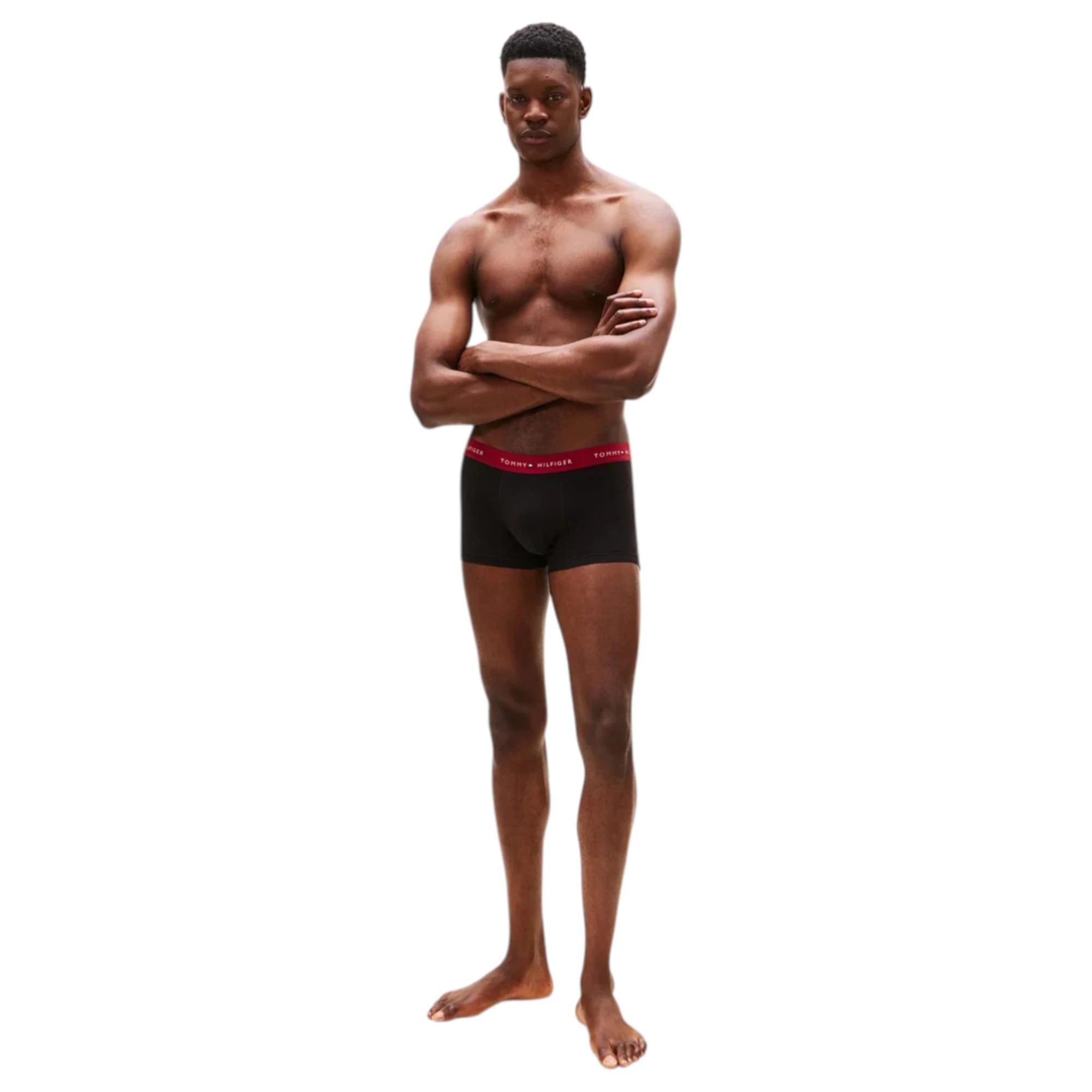 1 Tommy Hilfiger 3 Pack Mens Essential Cotton Boxer Trunks Underwear BLACK MULTI, 1 of 7