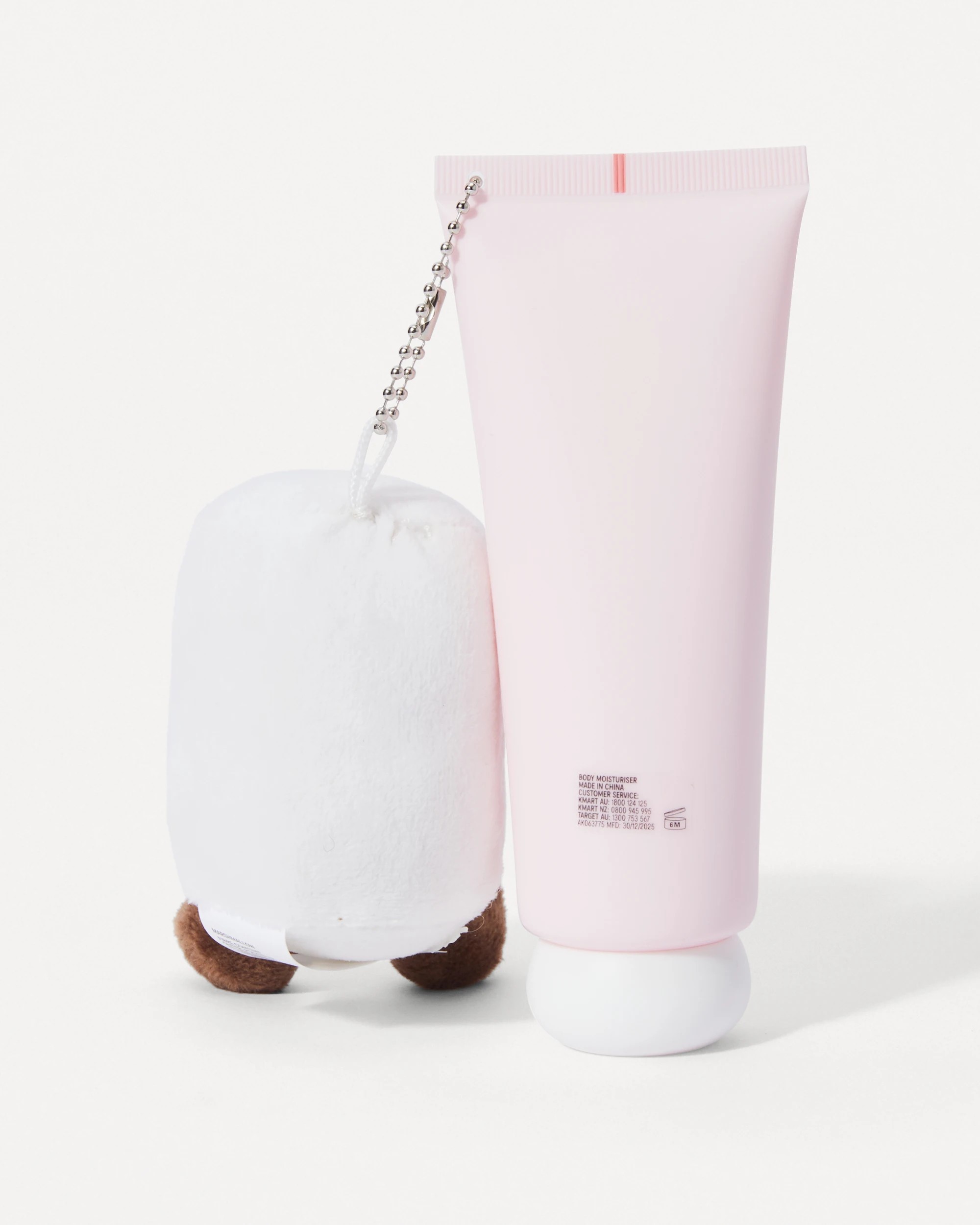 3 OXX Skincare Marshmallow Cream Scented Body Moisturiser 100ml, 3 of 5