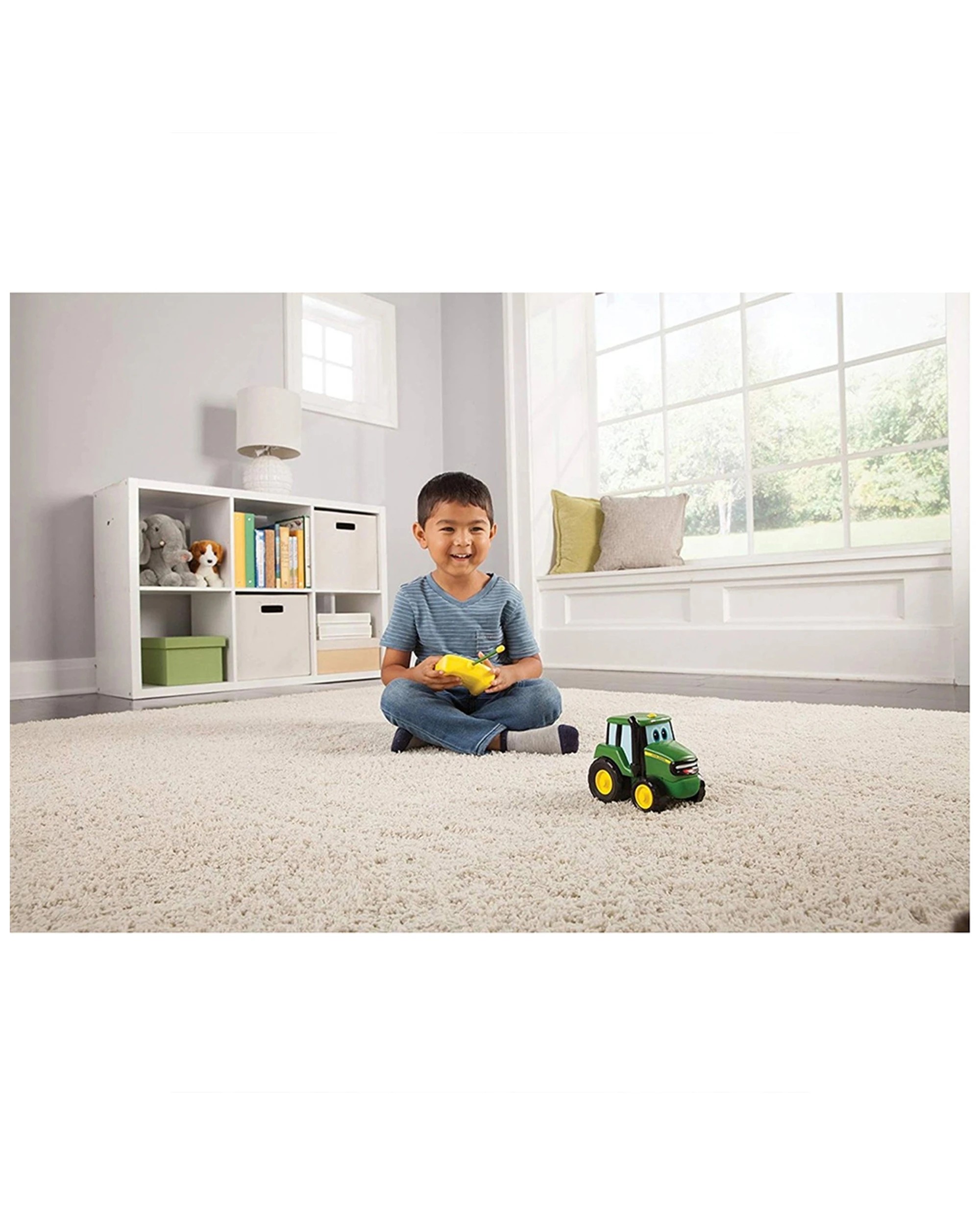 4 John Deere Johnny Tractor With Remote Control, 4 of 4