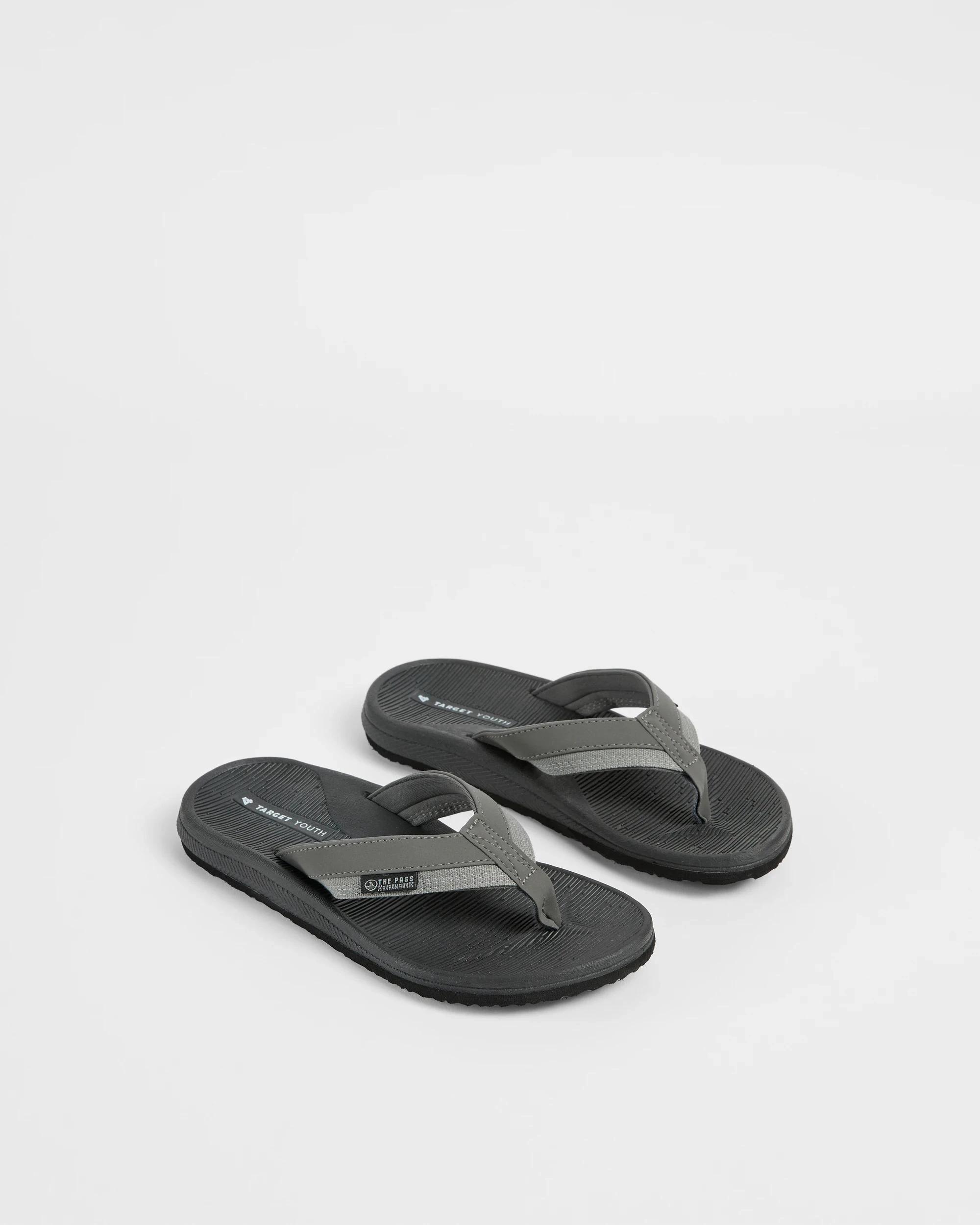 3 Target Youth Boys Senior Comfort Thongs BLACK, 3 of 3