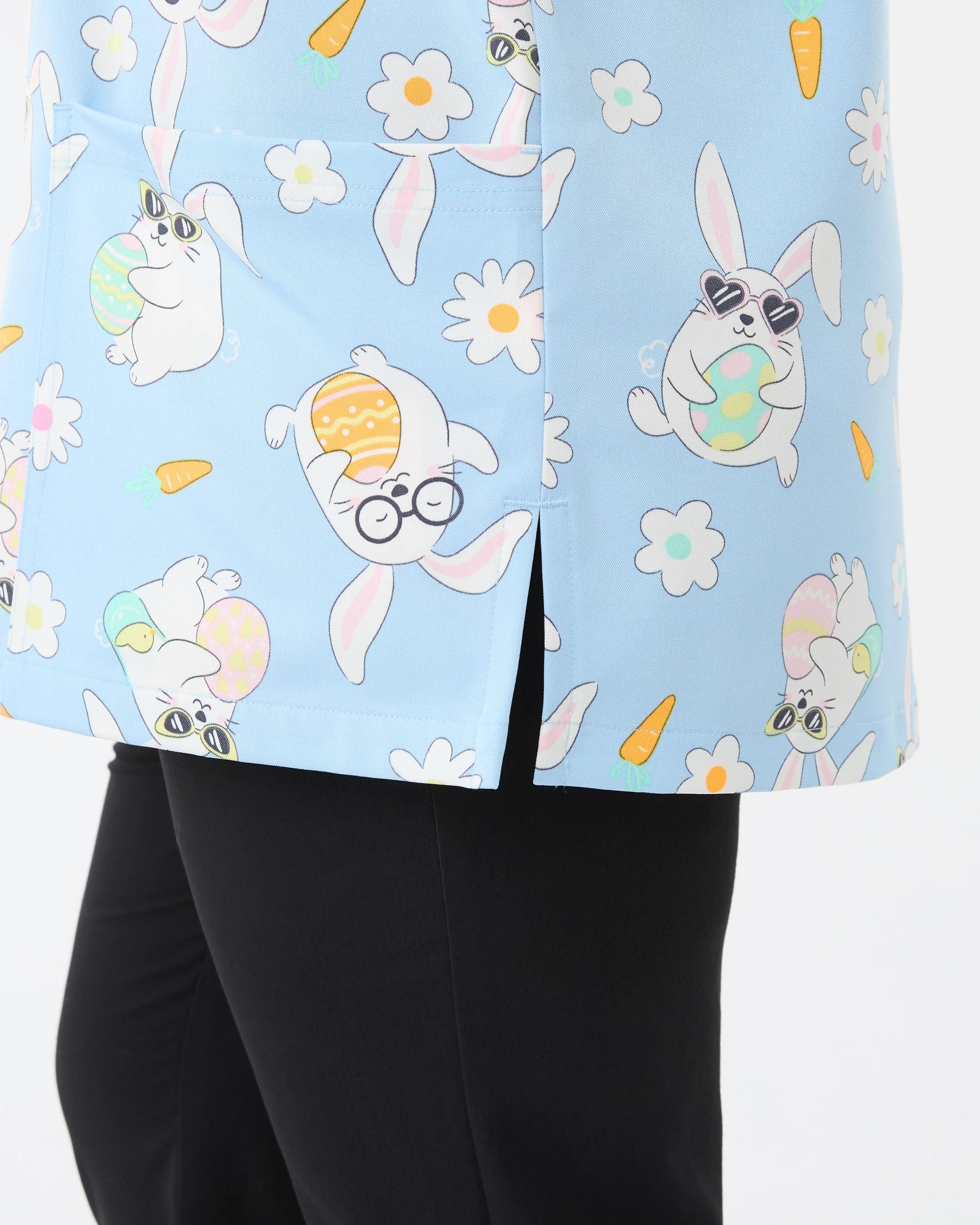 7 Work Short Sleeve Print Scrub Top Blu Easter, 7 of 10