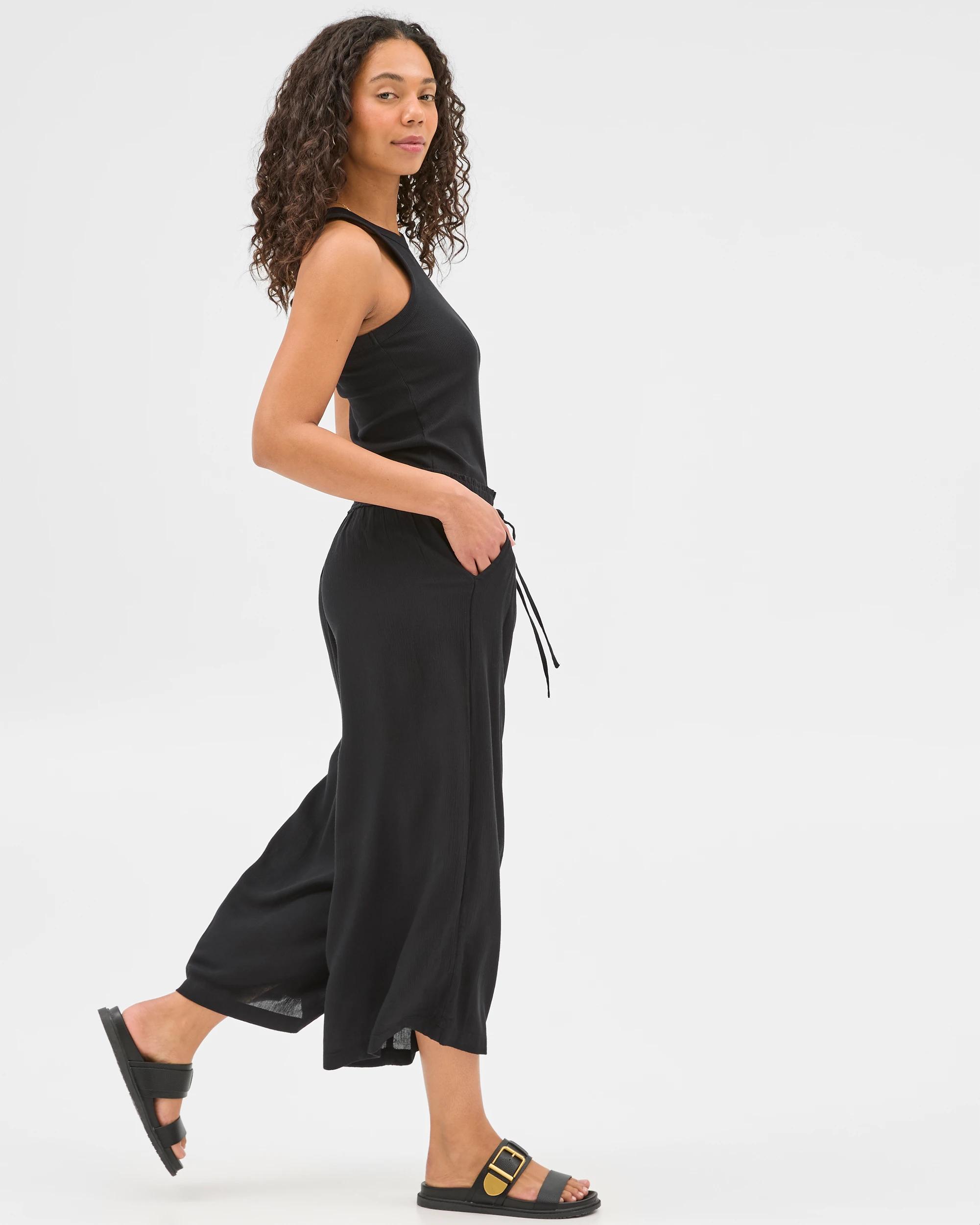 3 Target Resort Crinkle Culotte Pants BLACK, 3 of 6