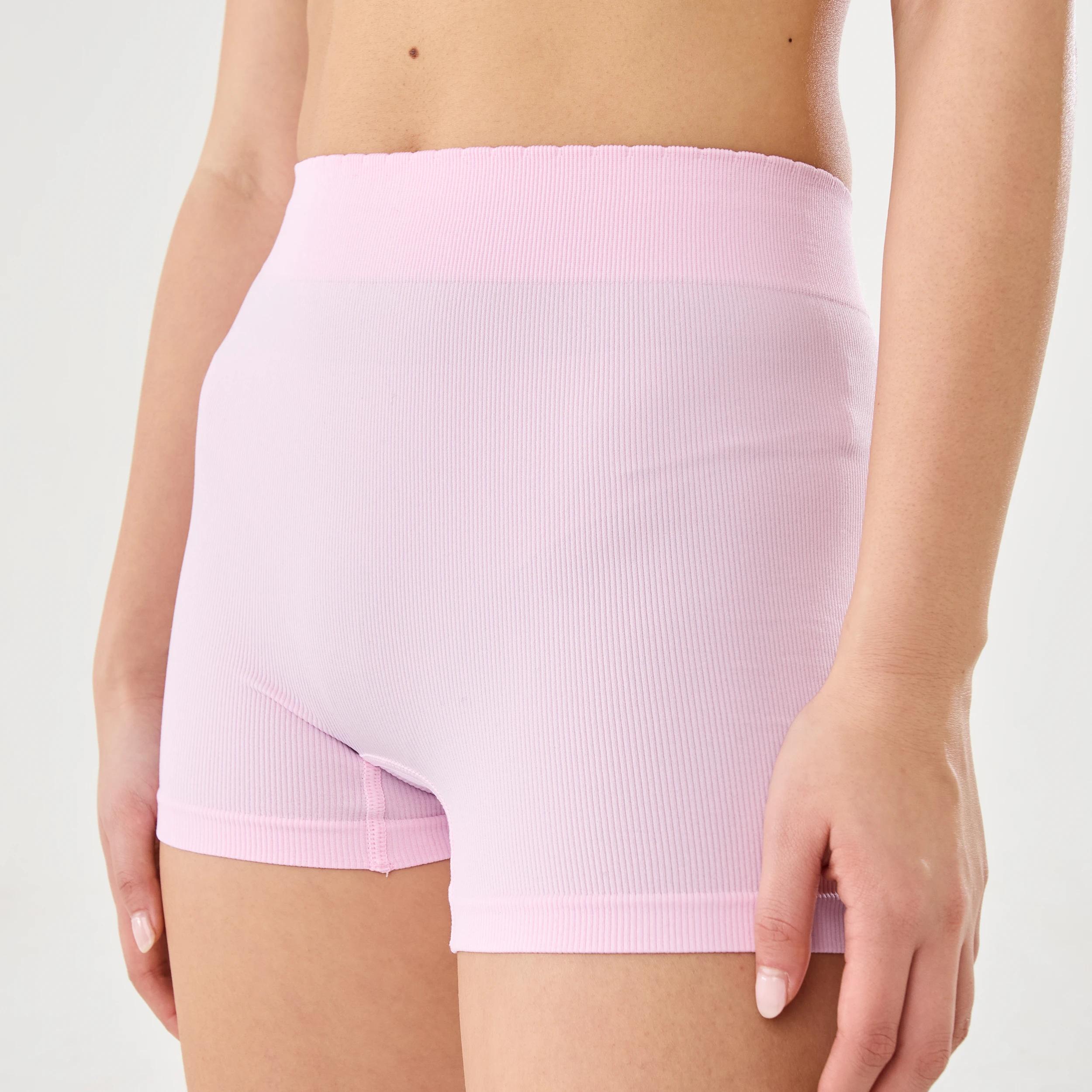 5 3 Pack Seamfree Rib Boyleg Shorties BERRY, WHITE, PINK LADY, 5 of 7