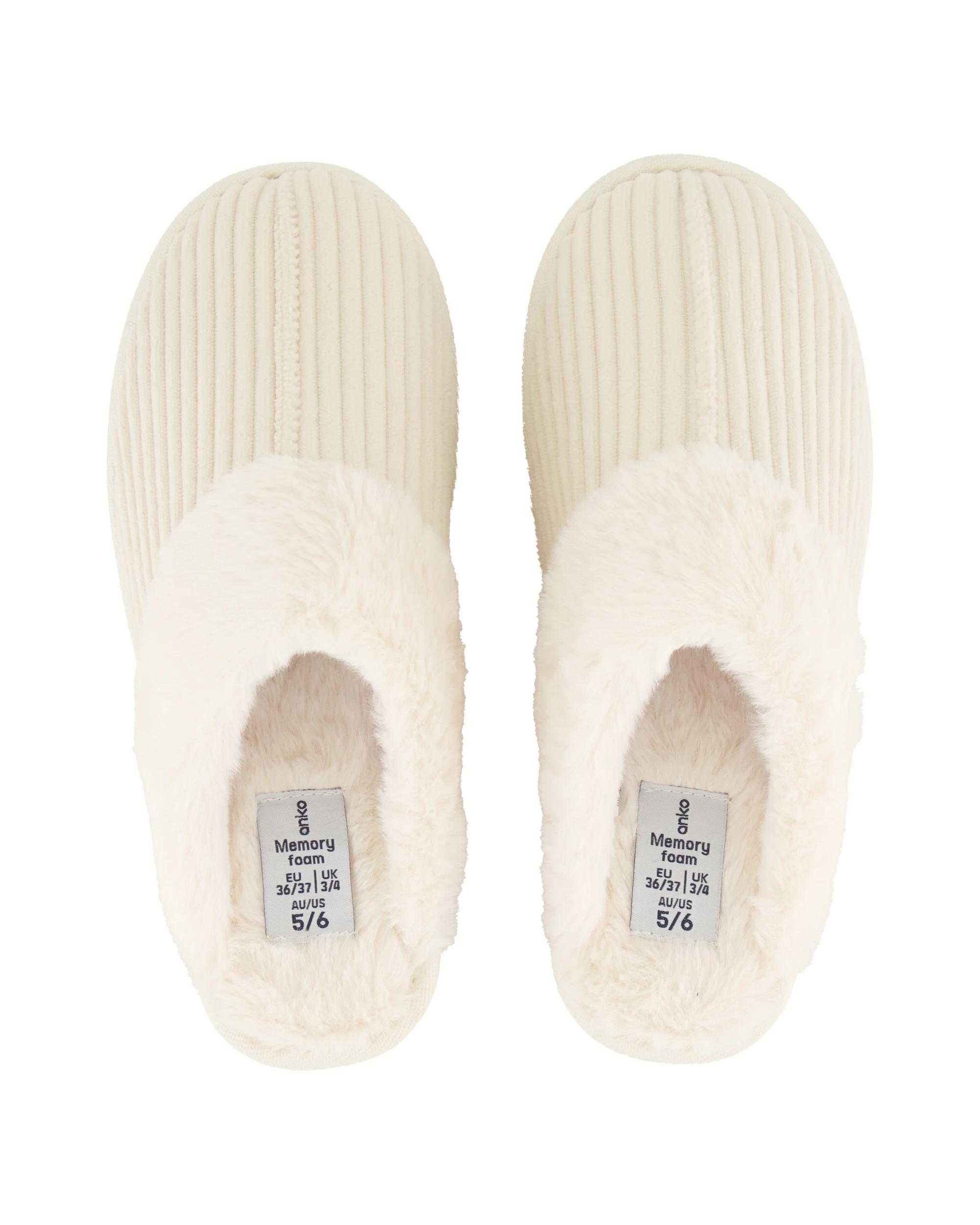 2 Melange Faux Fur Scuffs Cream, 2 of 3