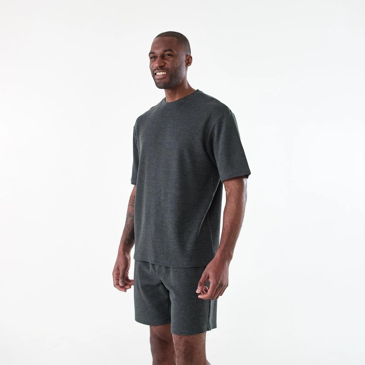 2 Short Sleeve Oversized T-shirt and Shorts Pyjama Set CHAR MARLE, 2 of 8