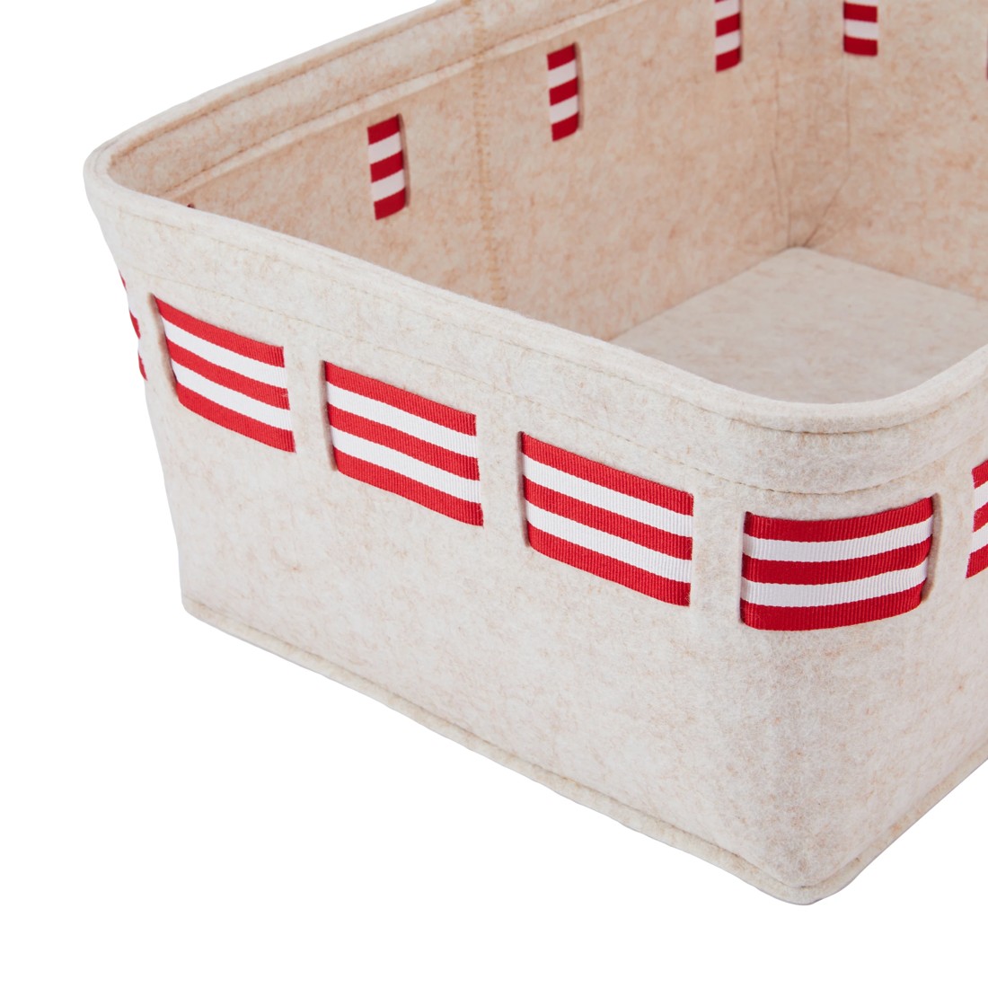 4 Christmas Felt Basket with Bow, 4 of 5