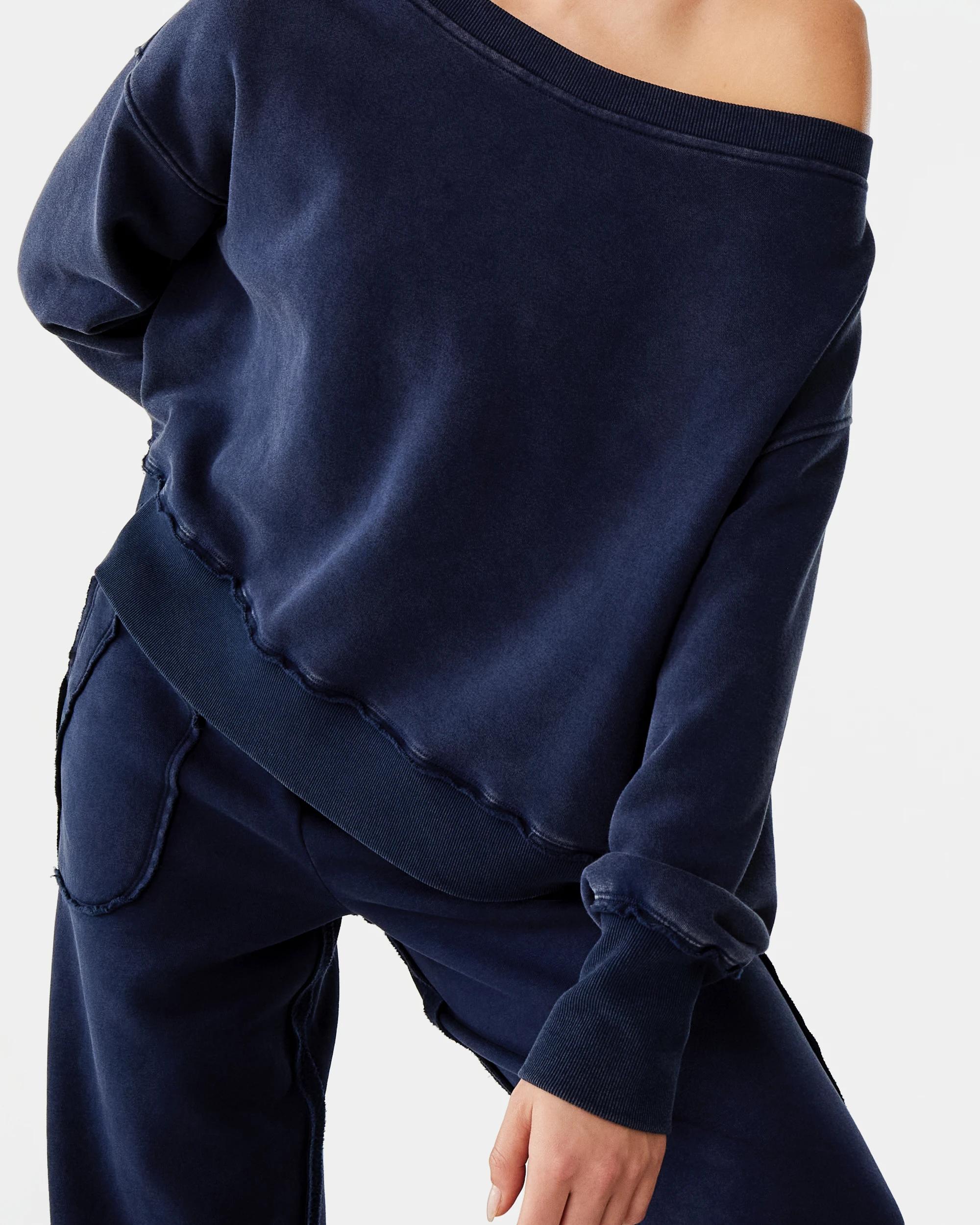 7 Off The Shoulder Sweatshirt Blu Pcoat, 7 of 8