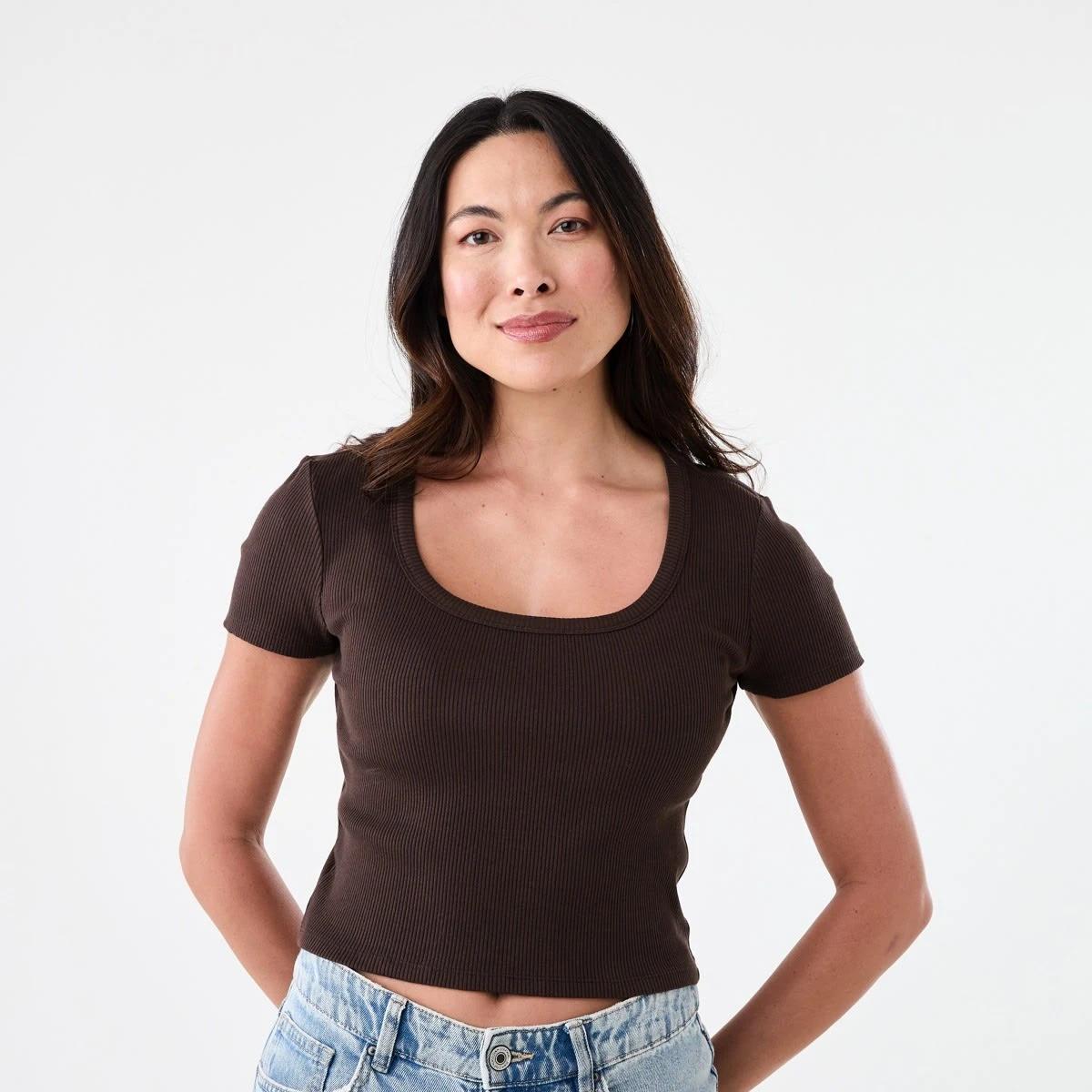 1 Short Sleeve Rib Square Neck T-shirt Melt Brown, 1 of 5