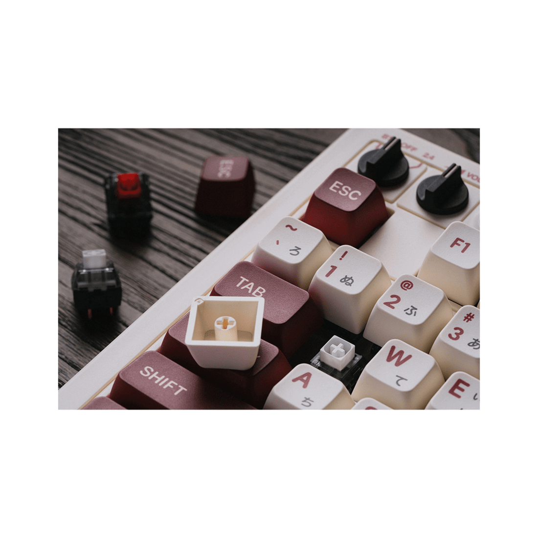 6 8bitdo Retro 87-key Mechanical Gaming Keyboard For Android Windows Fami Edition - White, 6 of 10