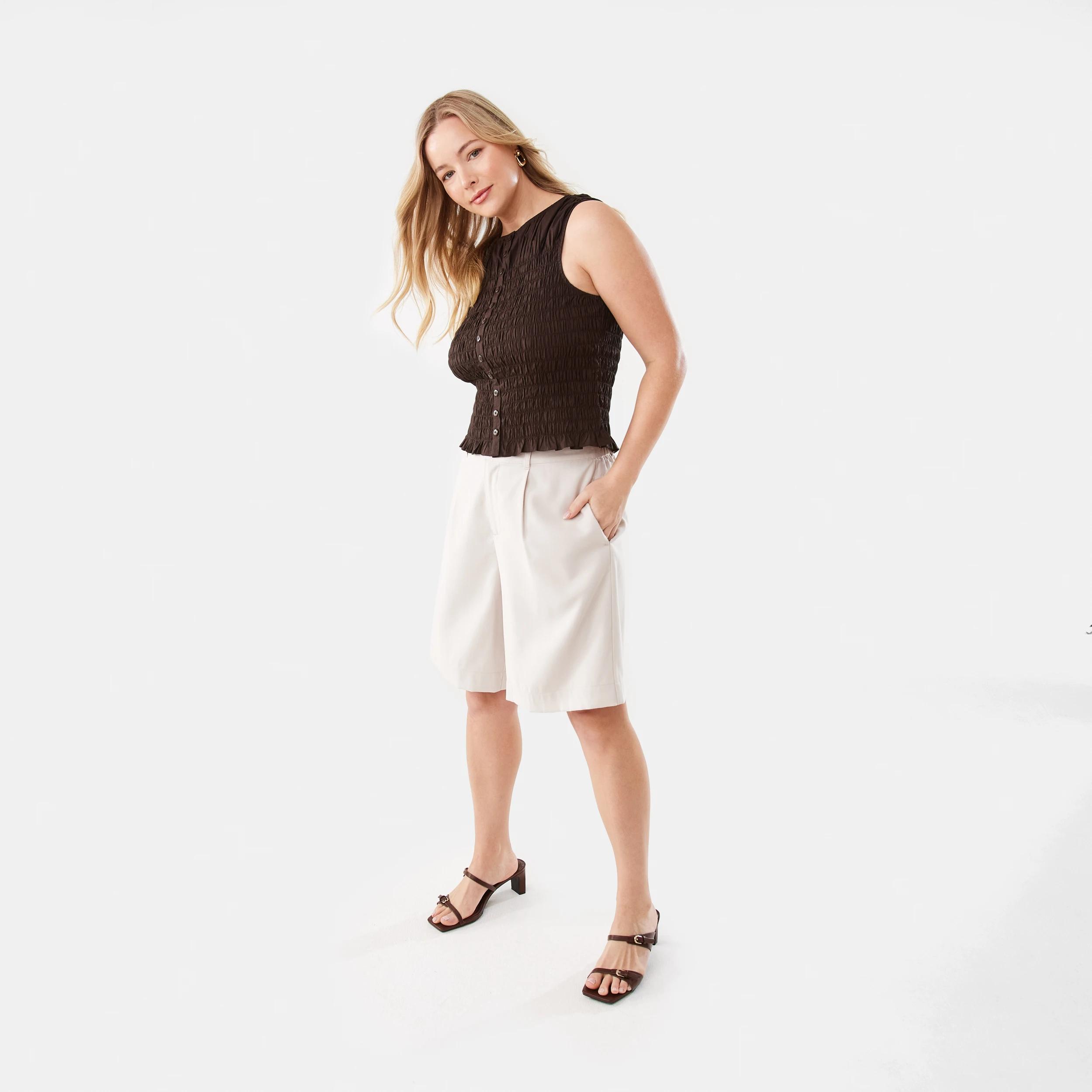 3 Tailored Bermuda Shorts NATURAL BEIGE, 3 of 7