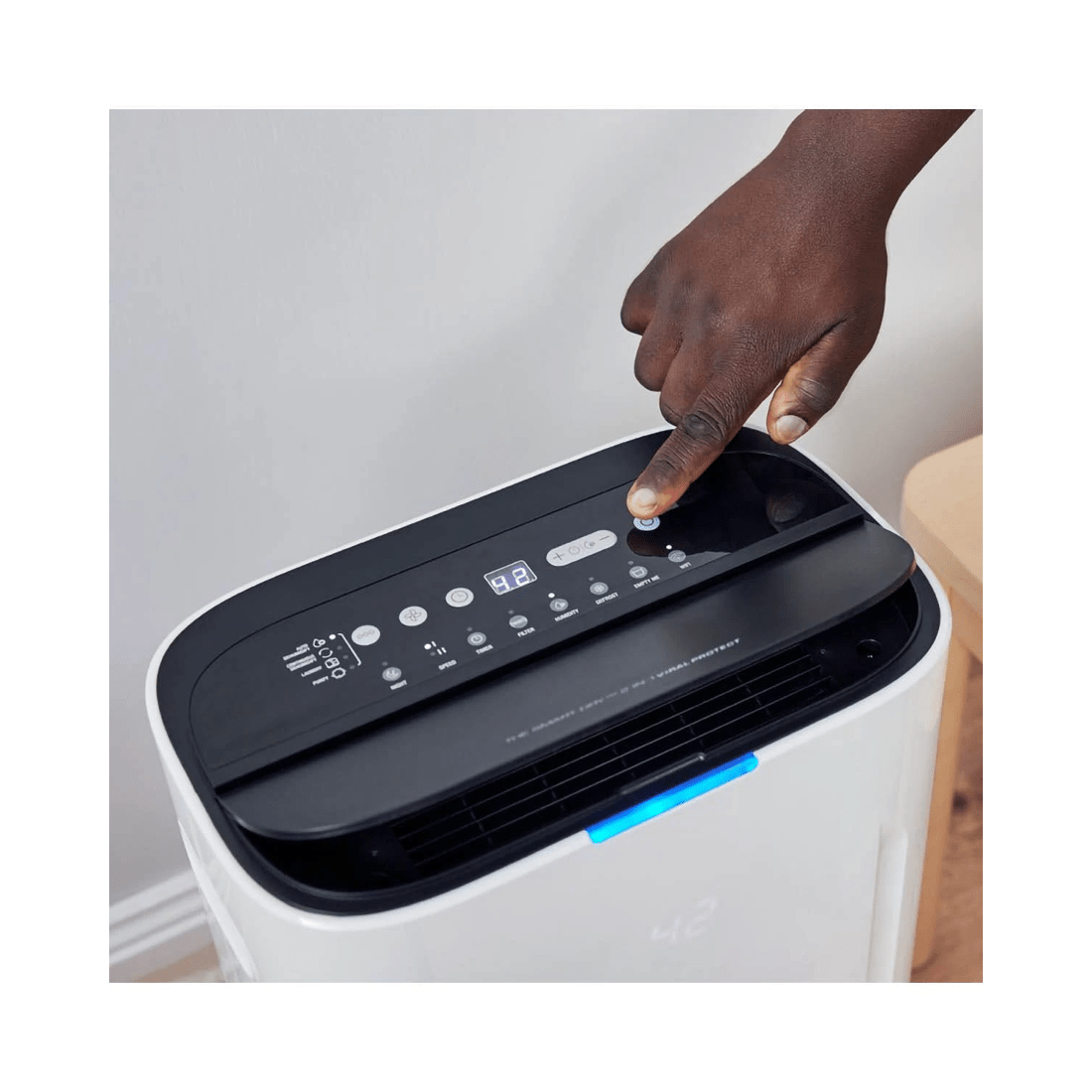 4 Breville The Smart Dry 2-in-1 Viral Protect Dehumidifier, 4 of 6