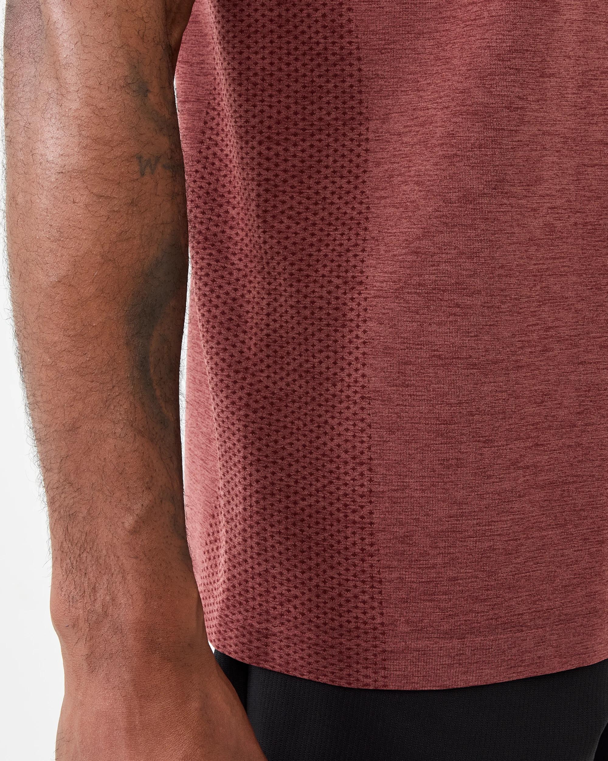 6 Active Mens Movement Seamfree T-shirt Cherry Bur, 6 of 6