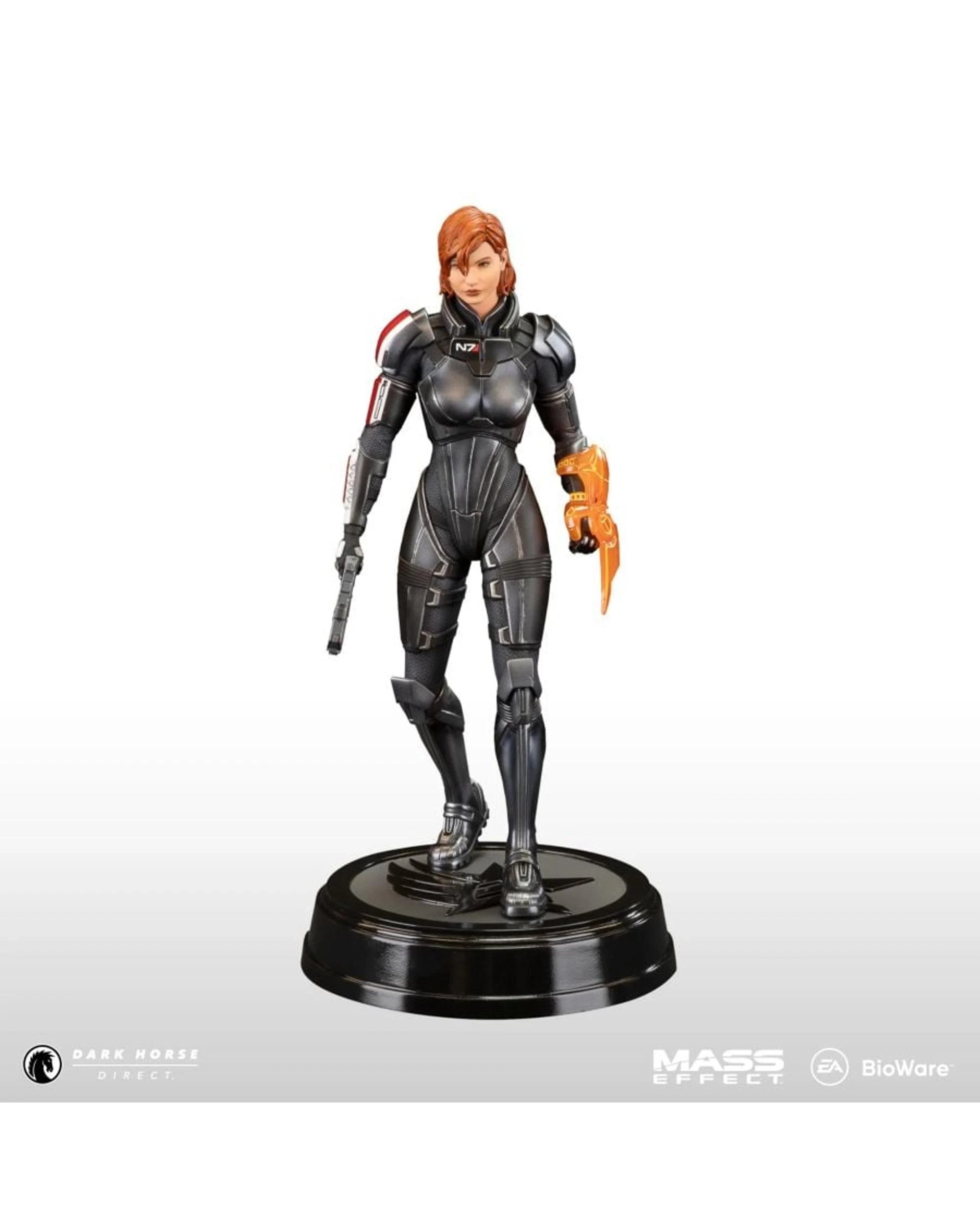 3 Dark Horse Mass Effect Commander Jane Shepard PVC Figure, 3 of 10