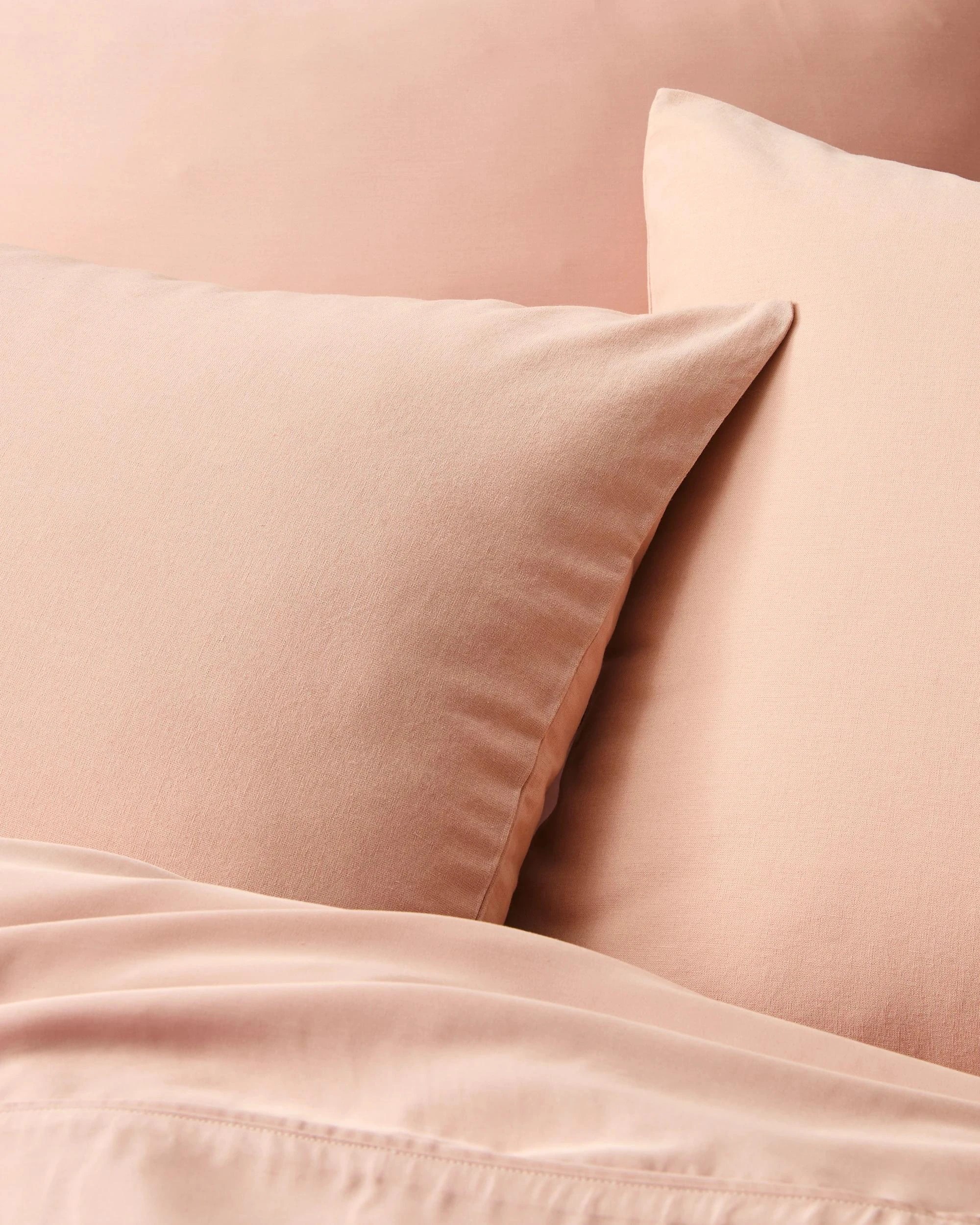 3 Target Laynie Linen/Cotton Quilt Cover Set - Queen Bed - Pink, 3 of 4