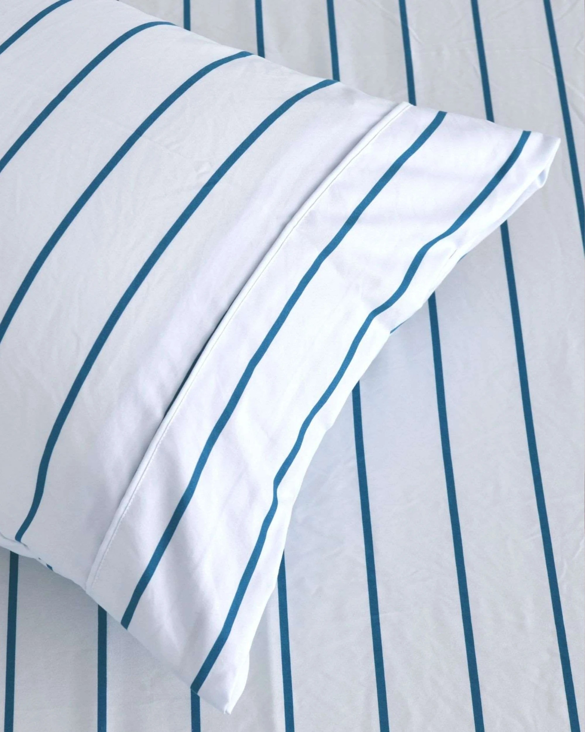 3 Dreamaker Superfine Washed Microfibre Striped Fitted Sheet Set - King Bed - Sky / Teal, 3 of 5