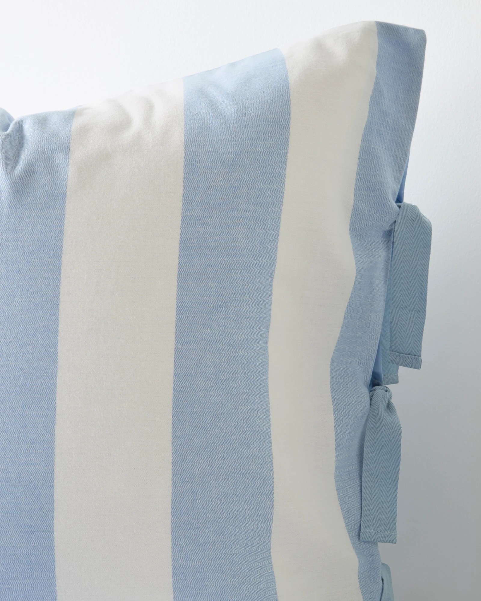2 Target Peyton Herringbone Weave Stripe European Pillowcase
 - Queen Bed
 - Blue, 2 of 2