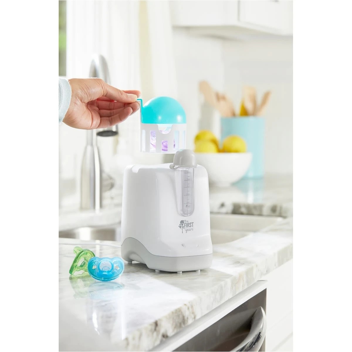 1 The First Years Quick Serve Bottle Warmer, 1 of 4