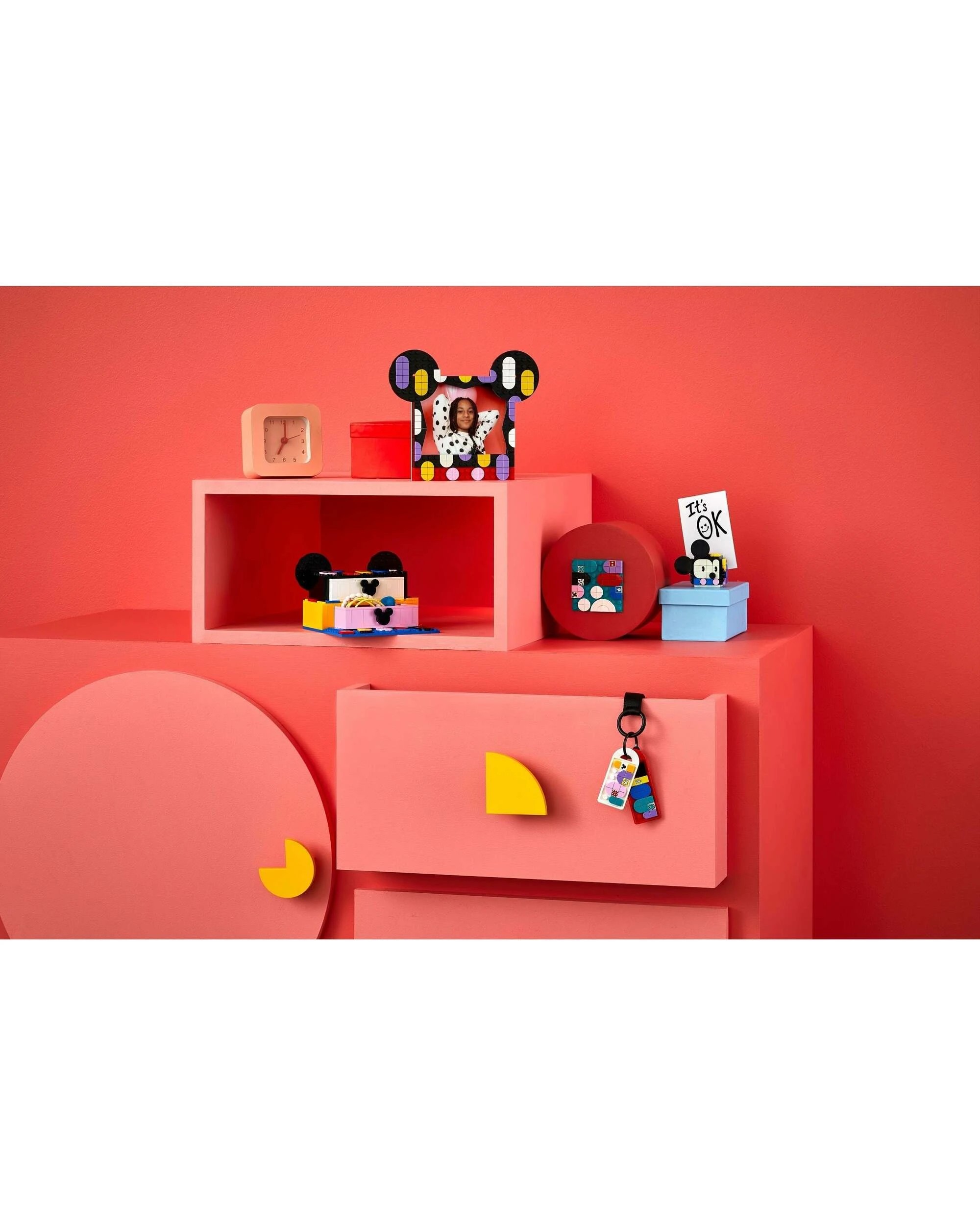 3 LEGO 41964 Mickey & Minnie Back-to-School DOTS Kit, 3 of 5
