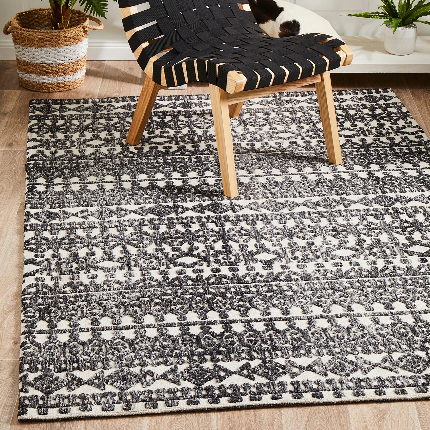 1 Common Ground Rugs Klara 363 280x190cm - Large Hand Loomed Floor Rug - Charcoal, 1 of 7
