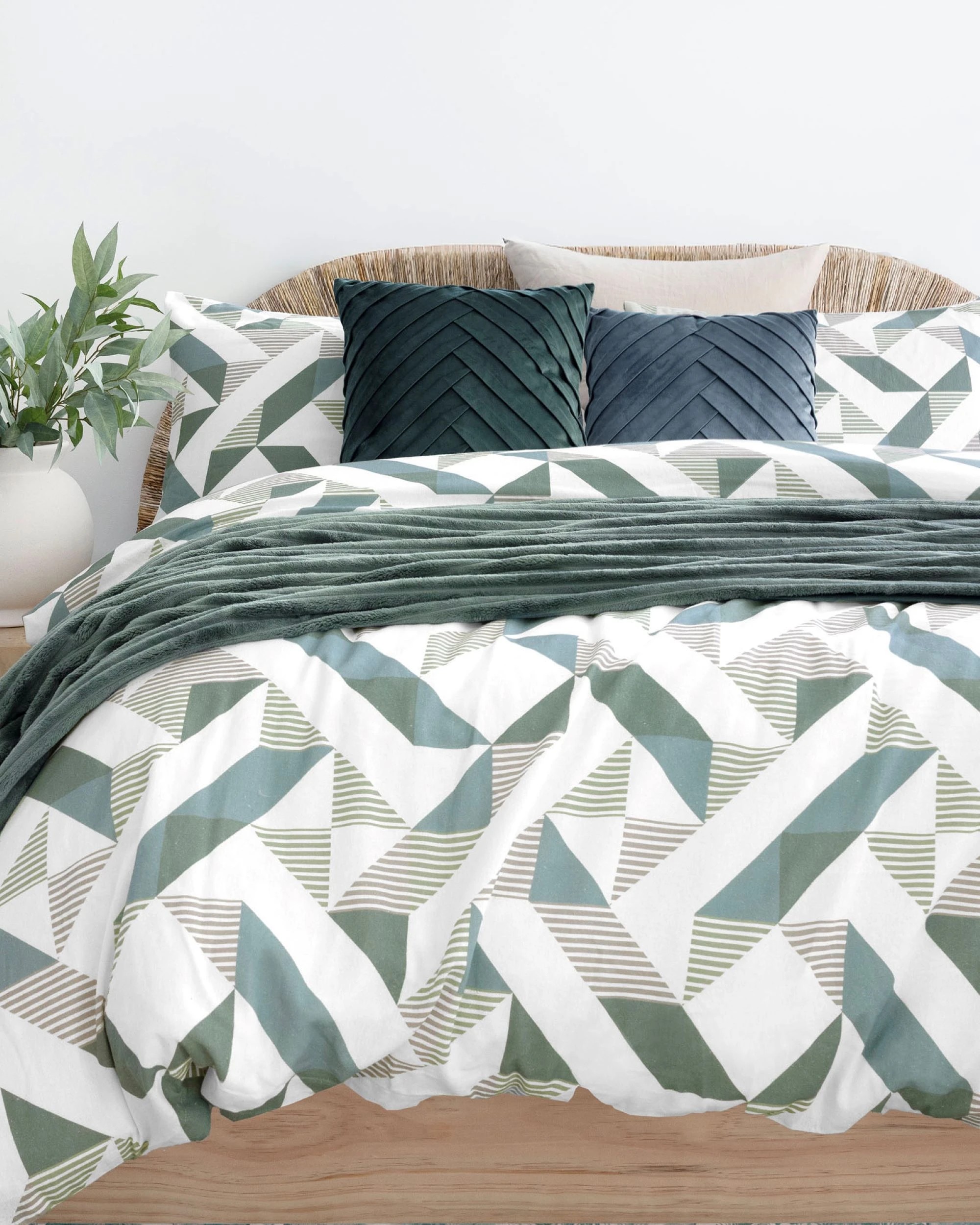 1 Bambury Onslow Brushed Cotton 160GSM Flannelette Quilt Cover Set - Double Bed - Blue, 1 of 3