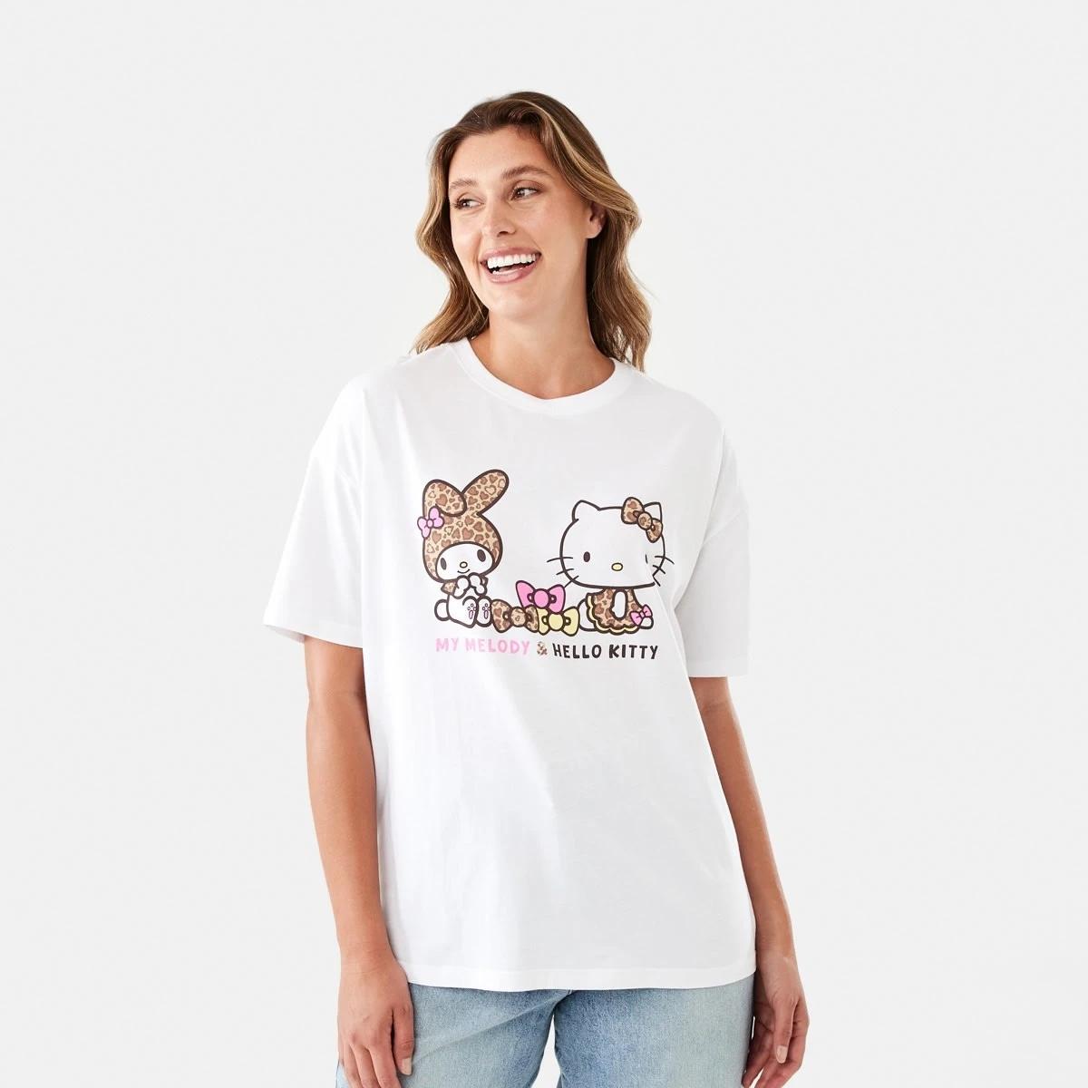 1 Short Sleeve Hello Kitty License T-shirt Hellokitty, 1 of 5