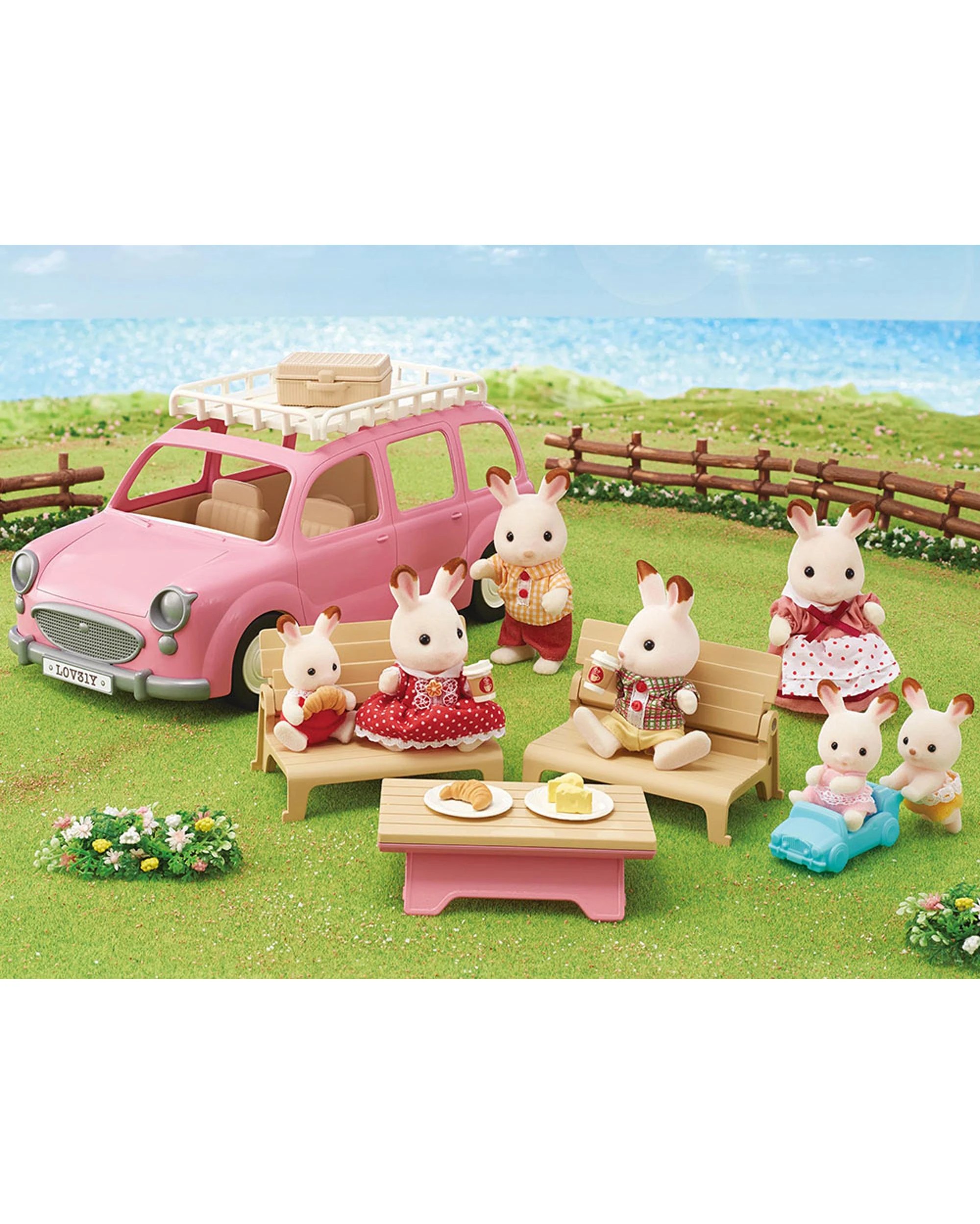6 Sylvanian Families Family Picnic Van, 6 of 8