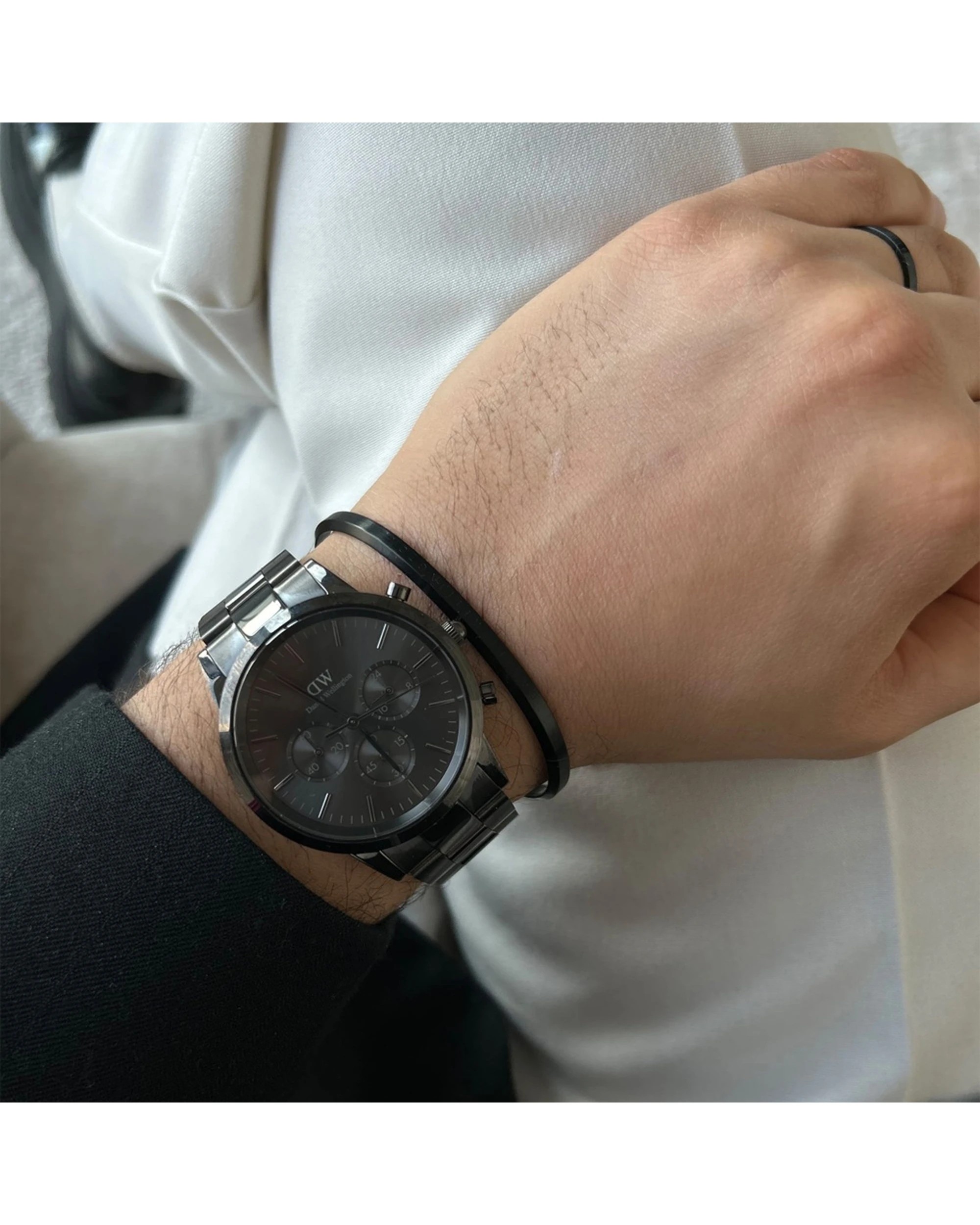 5 Daniel Wellington Iconic Chronograph Link Black Sunray Watch 42mm, 5 of 5
