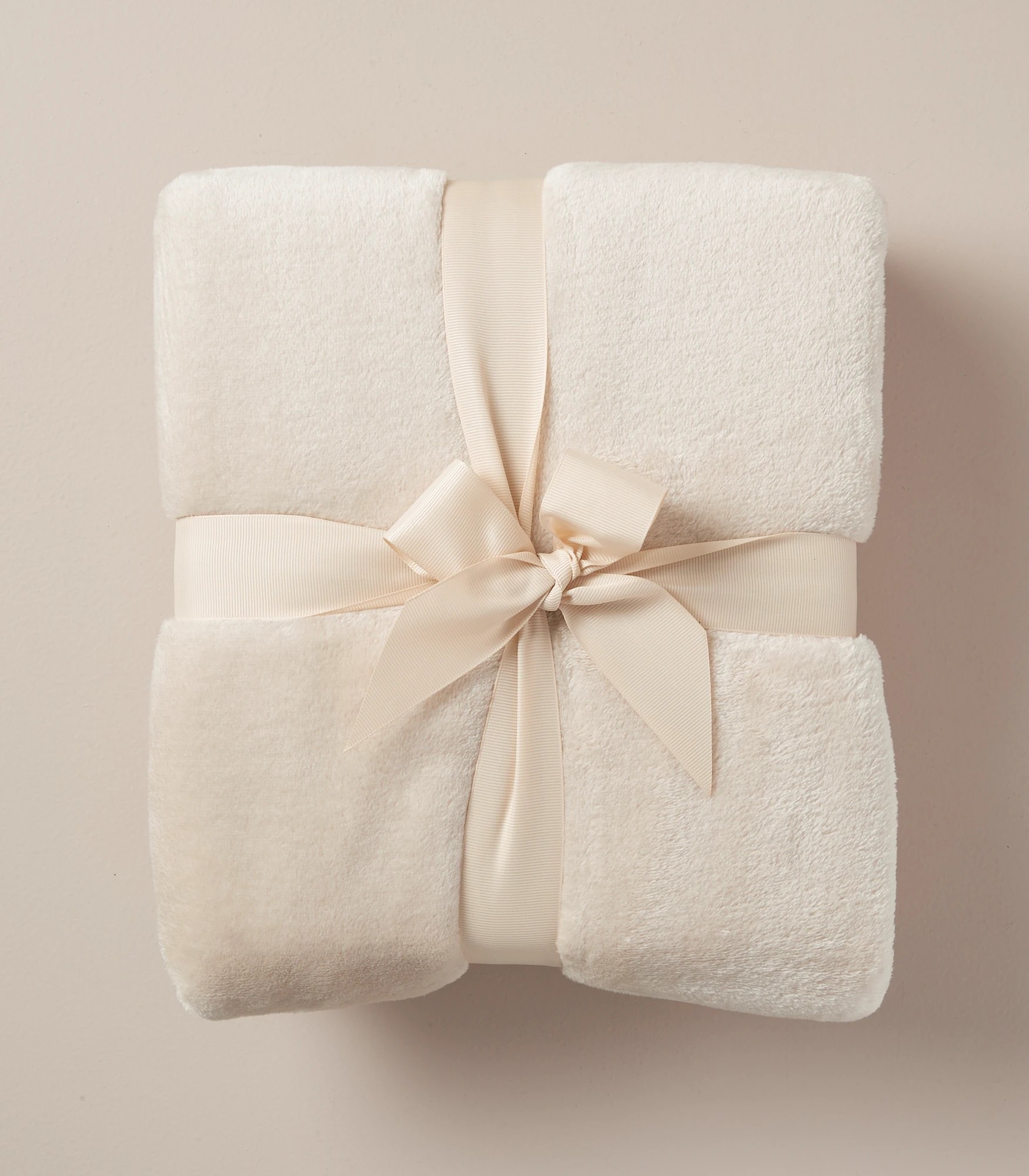 5 Target Super Soft Throw - Queen Bed - Natural, 5 of 8