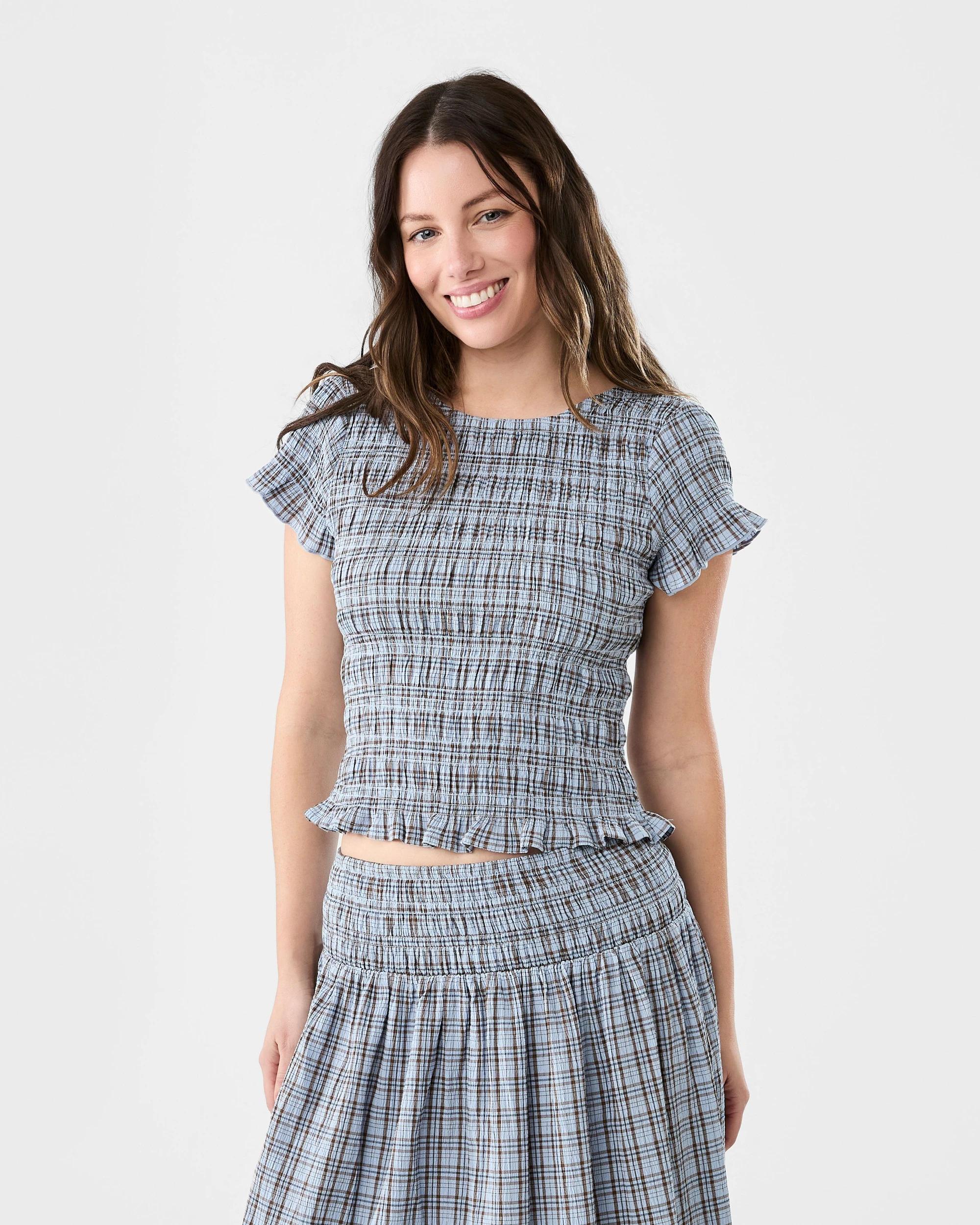 1 Short Sleeve Shirred Top Ging Blu, 1 of 6