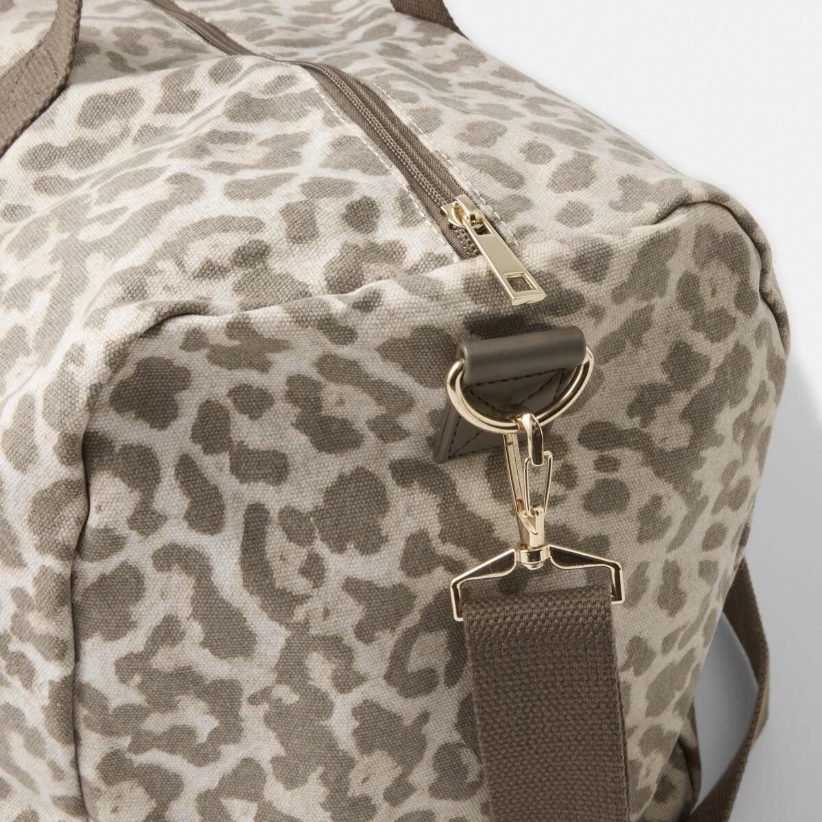 3 Canvas Weekender Bag Leopard, 3 of 6